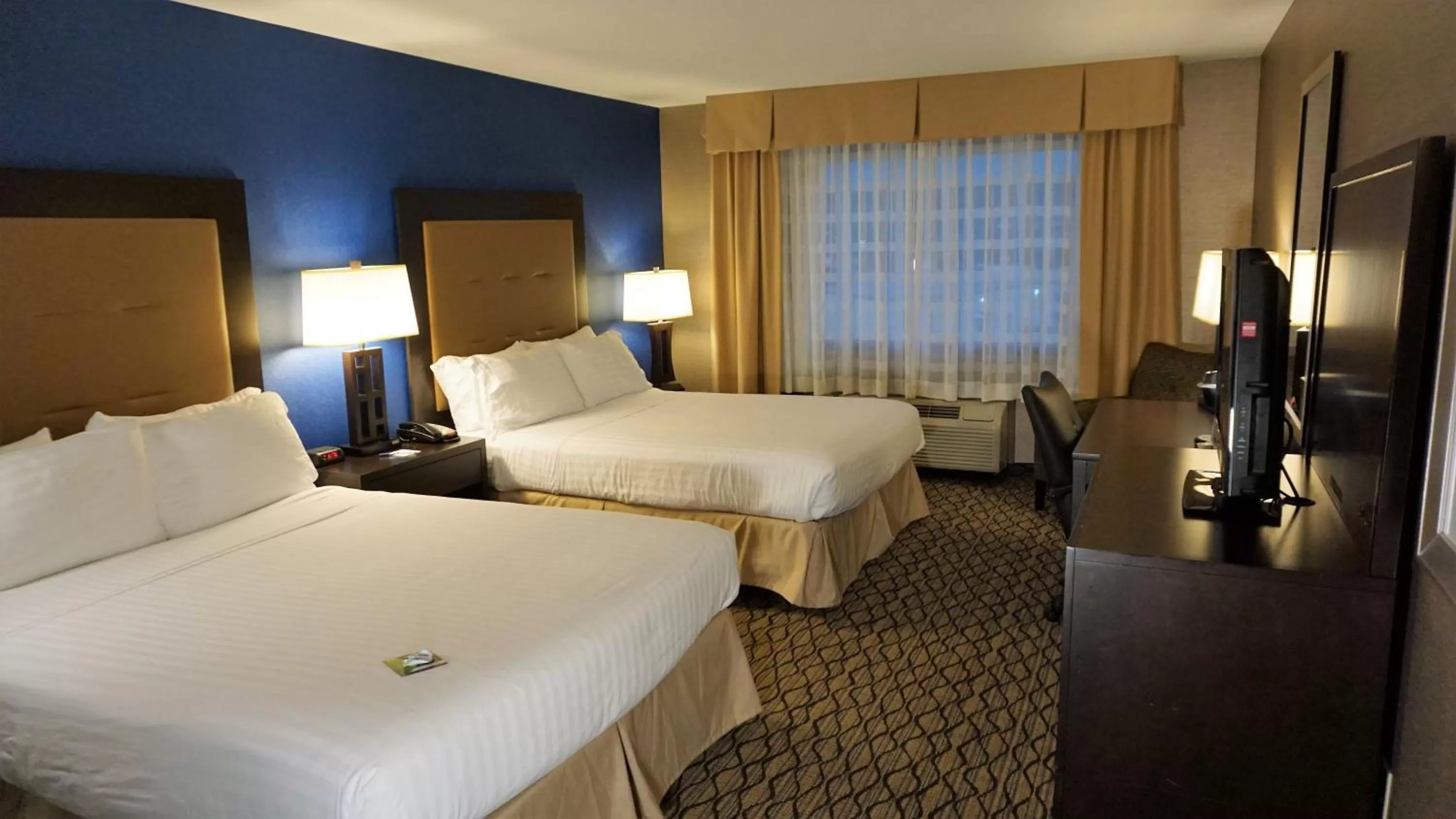 Standard Queen Room with Two Queen Beds and Mobility Accessible Tub in Holiday Inn Express & Suites Gibson by IHG