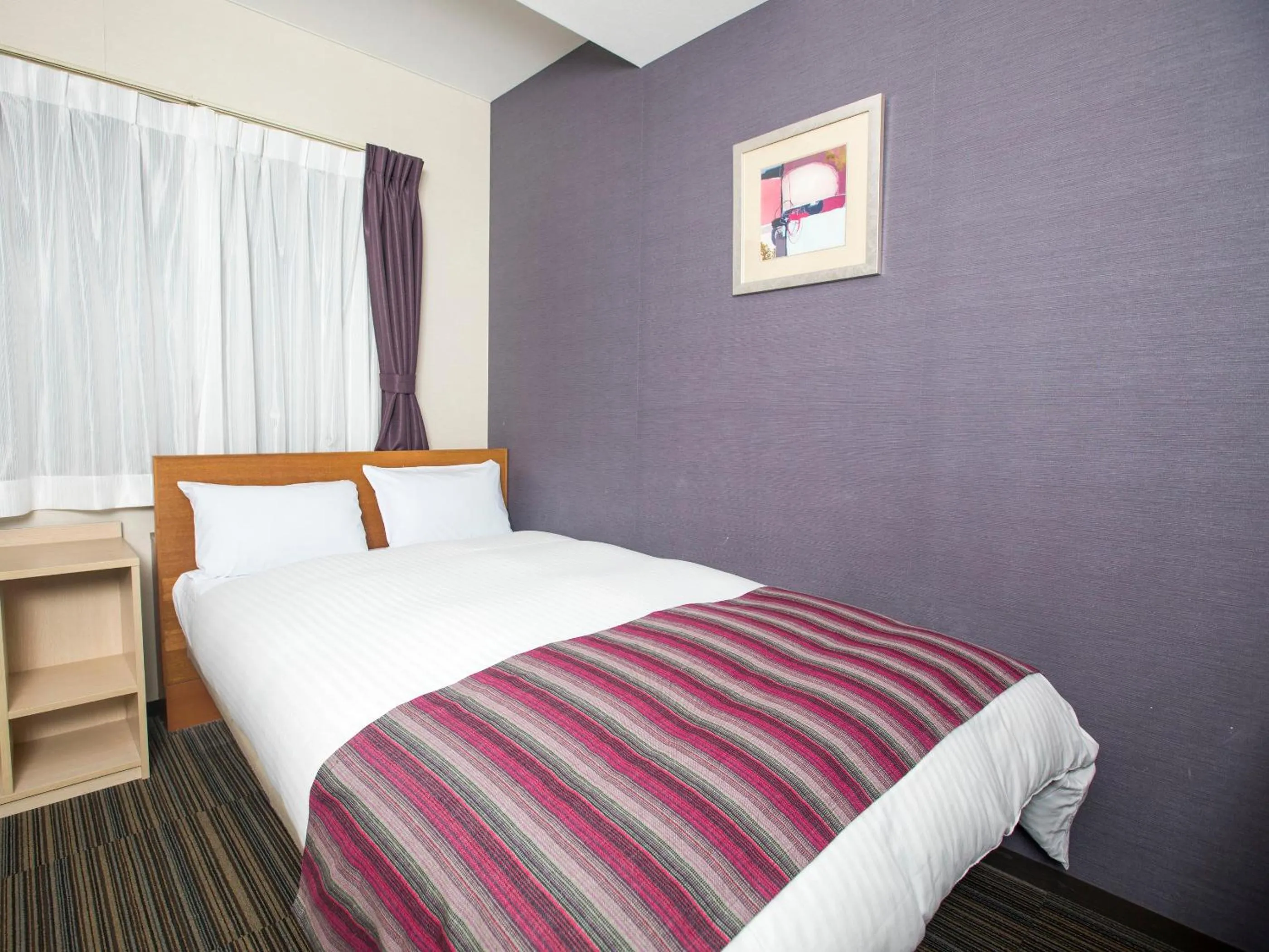 Double Room with Small Double Bed - House Keeping is Optional with Additional Cost - Smoking in FLEXSTAY INN Shinagawa