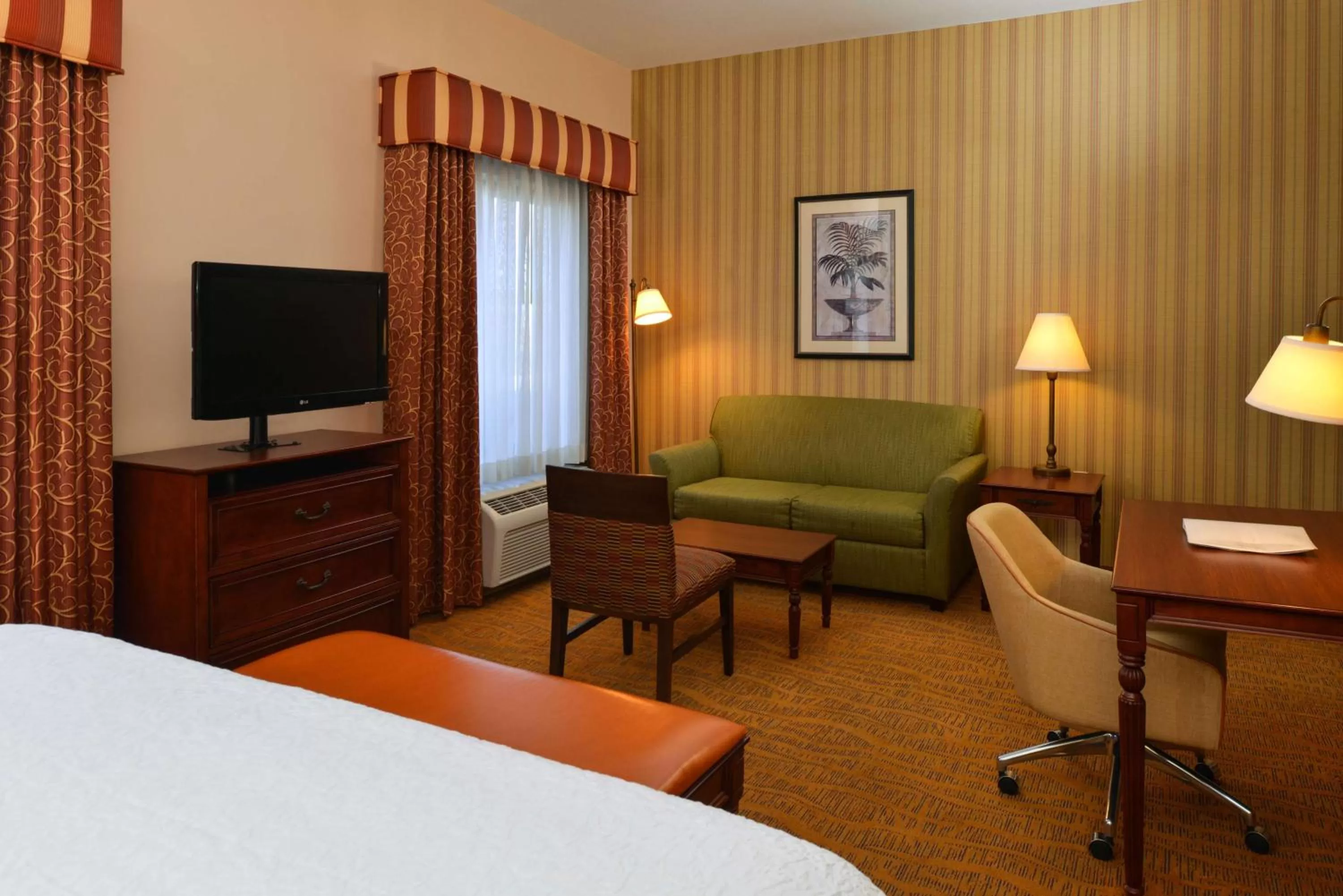 King Studio Suite with Sofa Bed - Non-Smoking in Hampton Inn & Suites - Coors Road