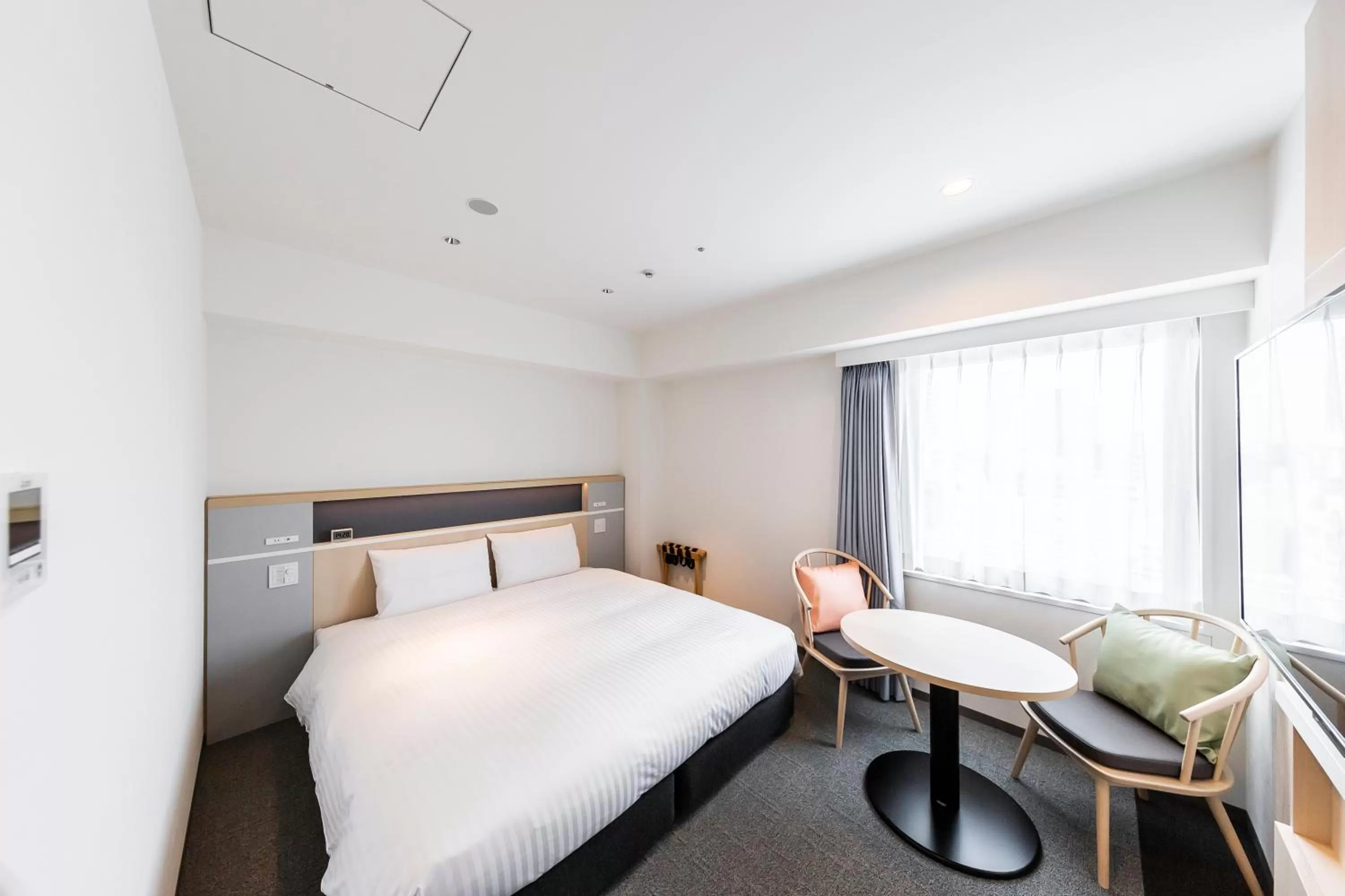 Deluxe Double Room - Non-Smoking in Via Inn Prime Shinsaibashi Yotsubashi