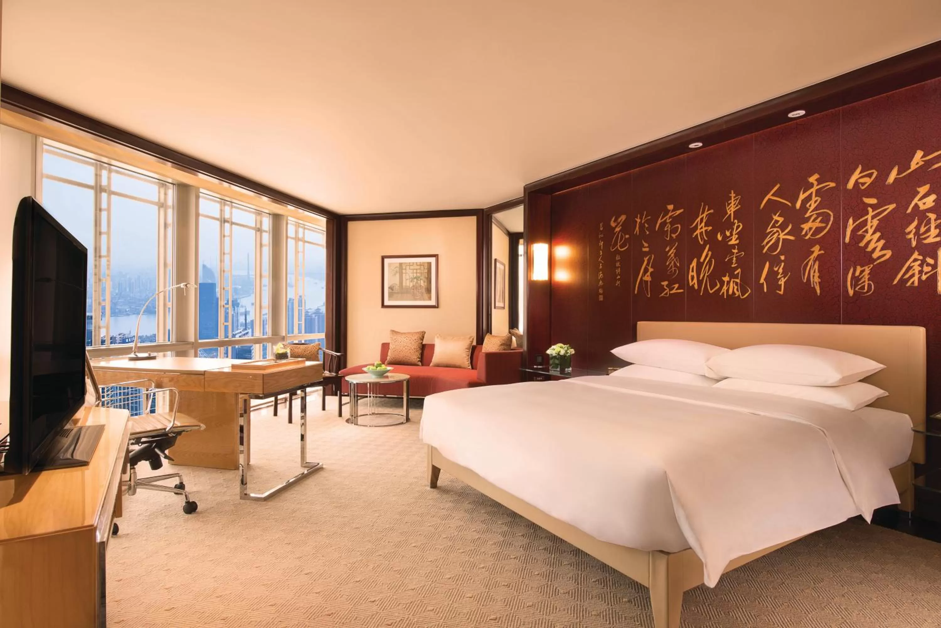 King Room with River View - single occupancy - Club Access in Grand Hyatt Shanghai
