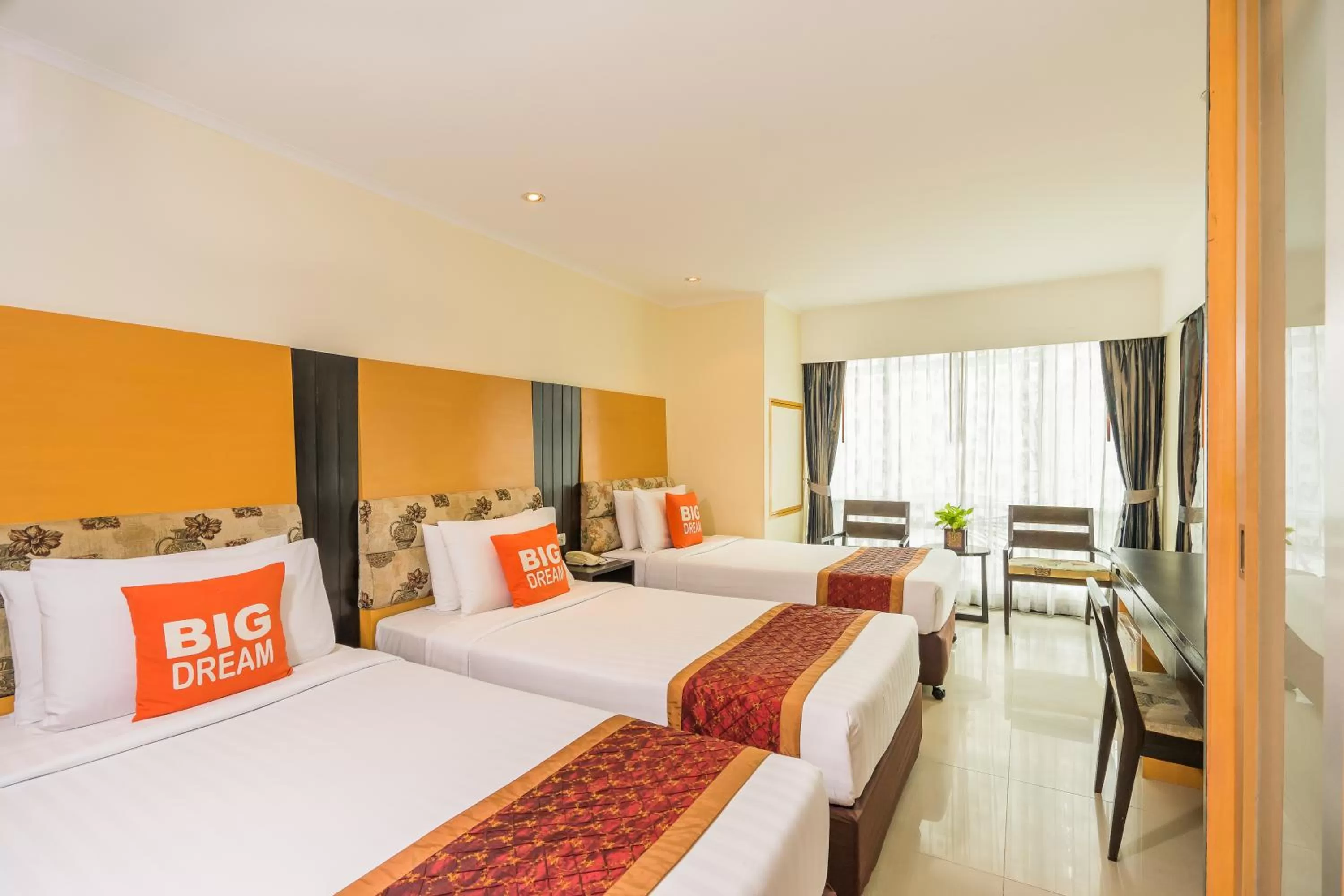 Superior Triple Room in Citin Pratunam Bangkok by Compass Hospitality