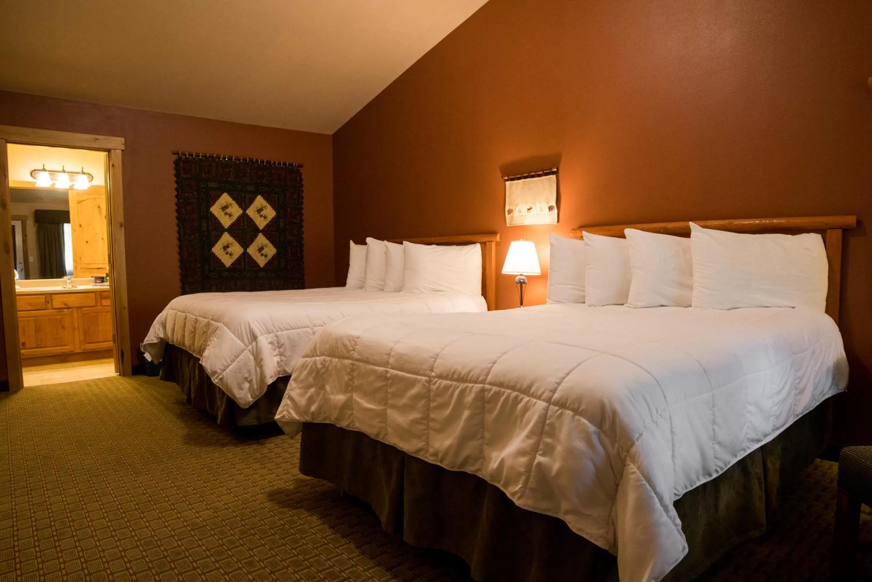 Deluxe Queen Room with Two Queen Beds with View  - Non-Pet Friendly in Silver Moon Inn