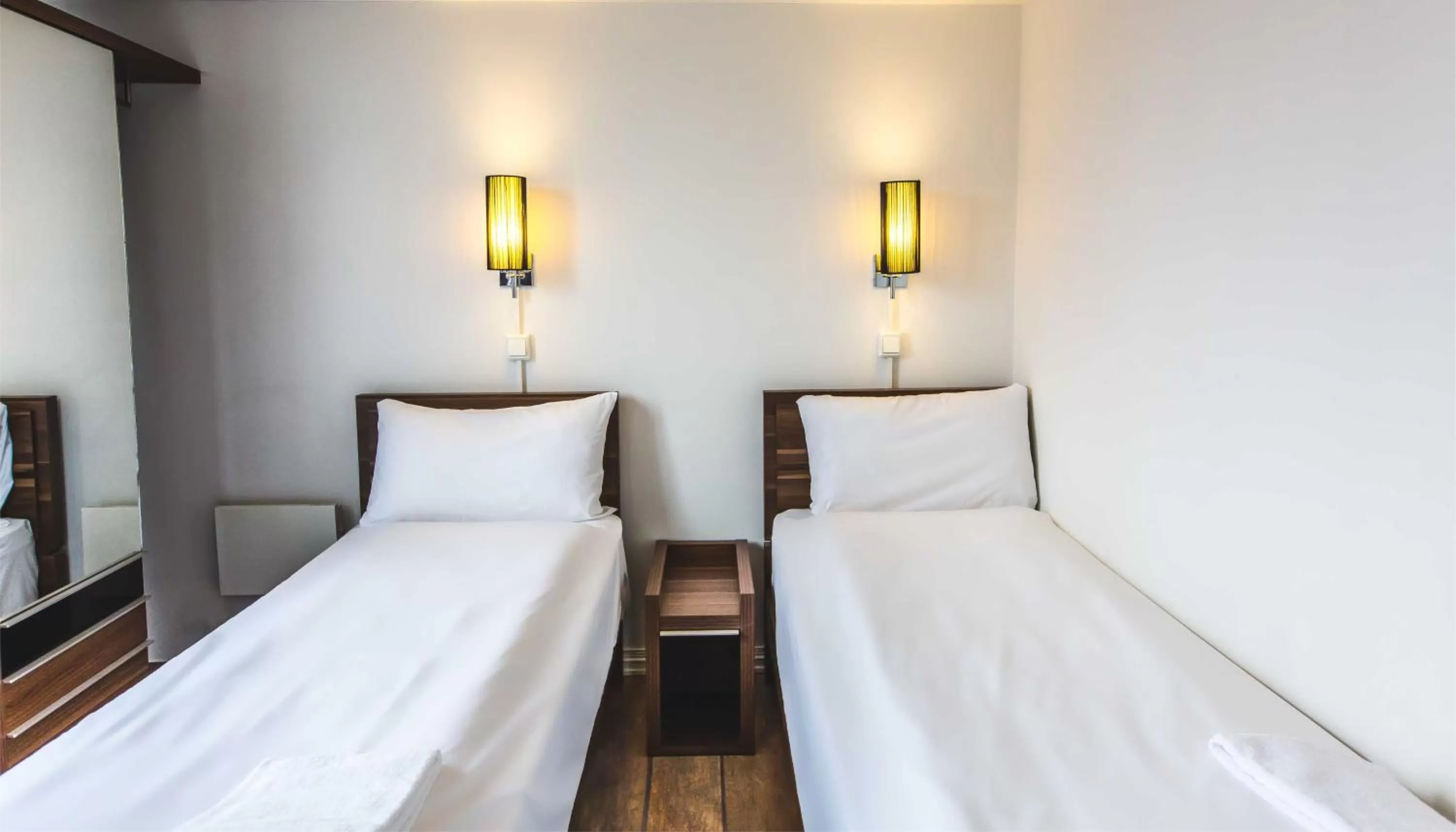 Two-Bedroom Apartment (4 Adults) in Central City Apartments