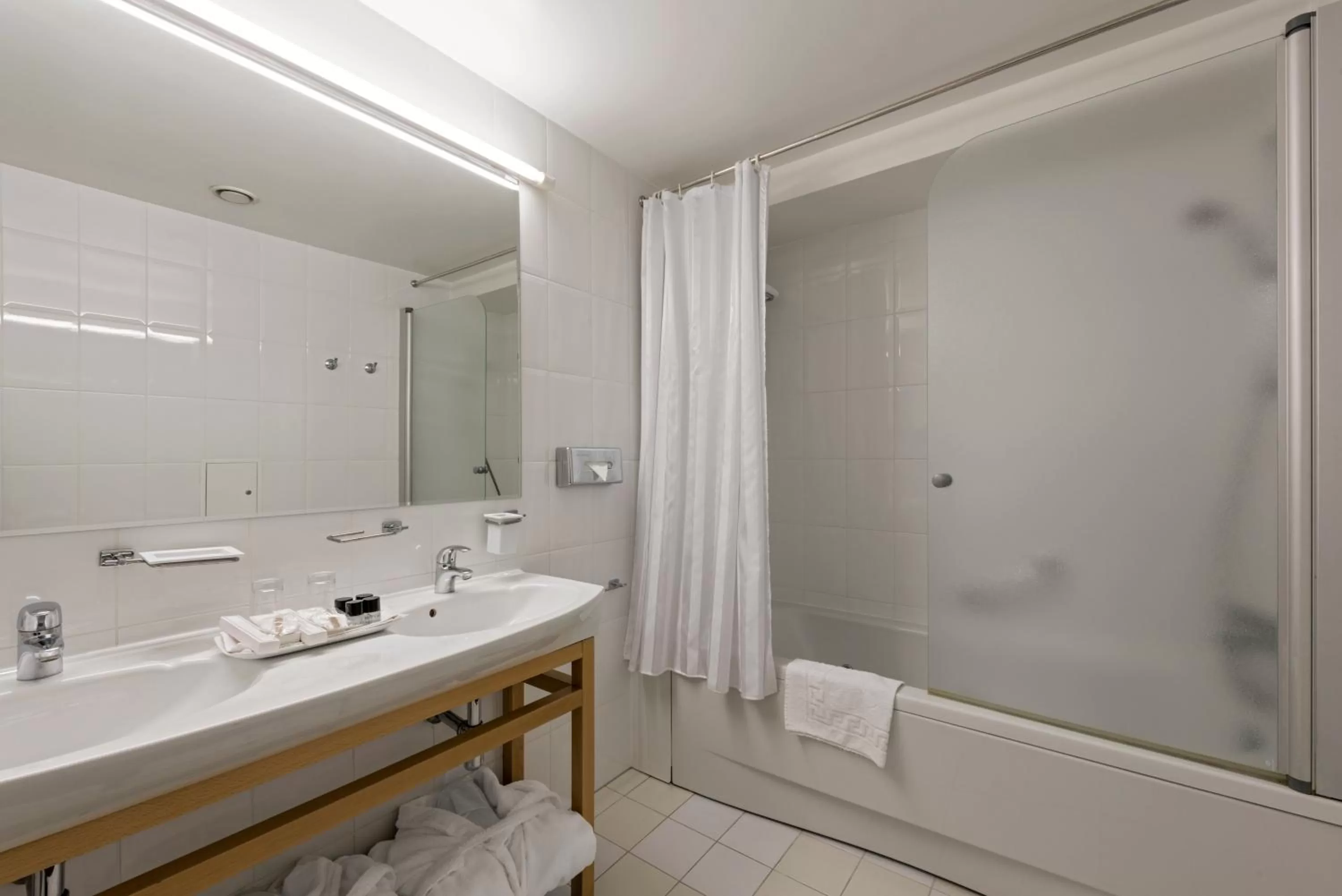 One-Bedroom Apartment with Bath in BEST BALTIC Kaunas