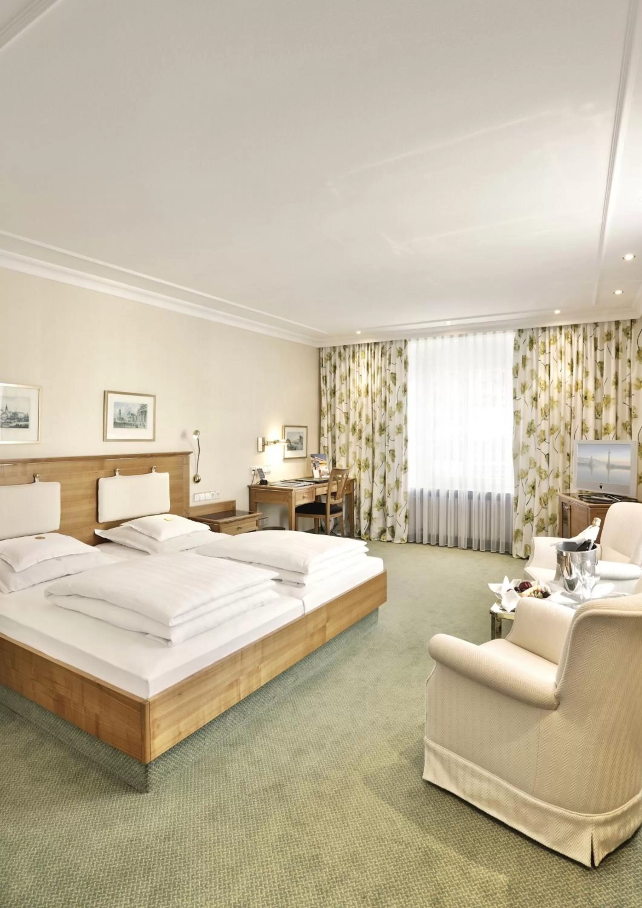 Double Room - single occupancy in Hotel Bayerischer Hof