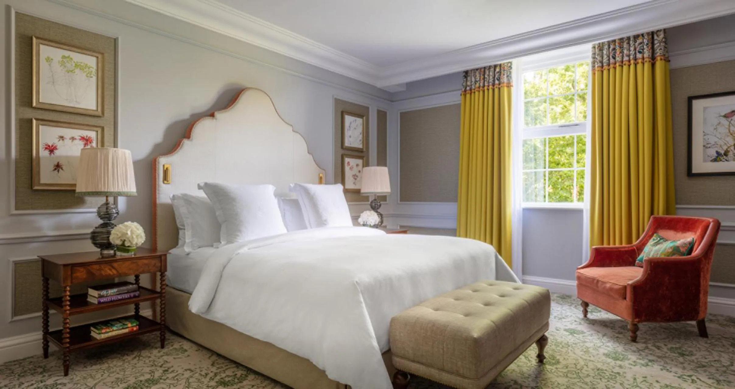  Executive Suite King in Four Seasons Hotel Hampshire