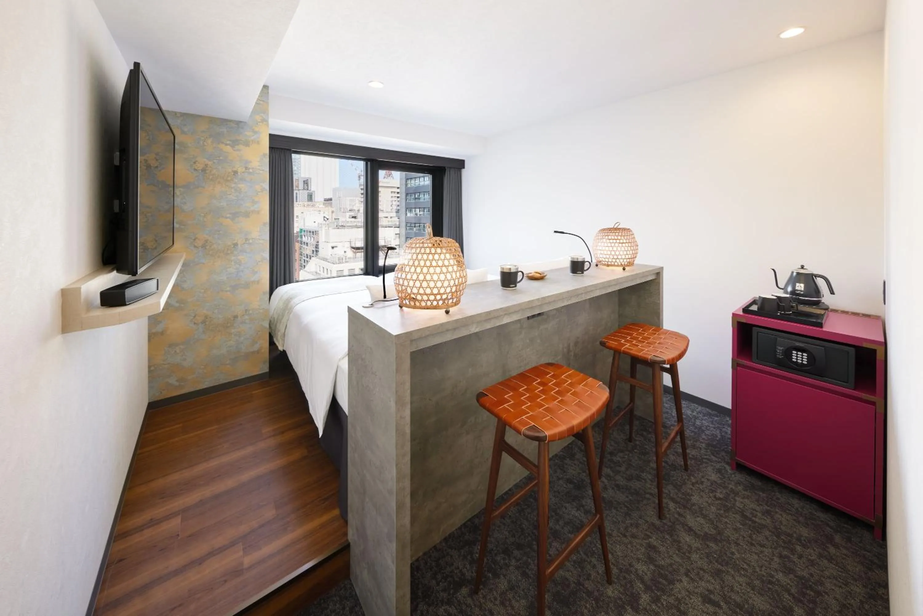 the b Premier Twin Room - single occupancy in the b ginza