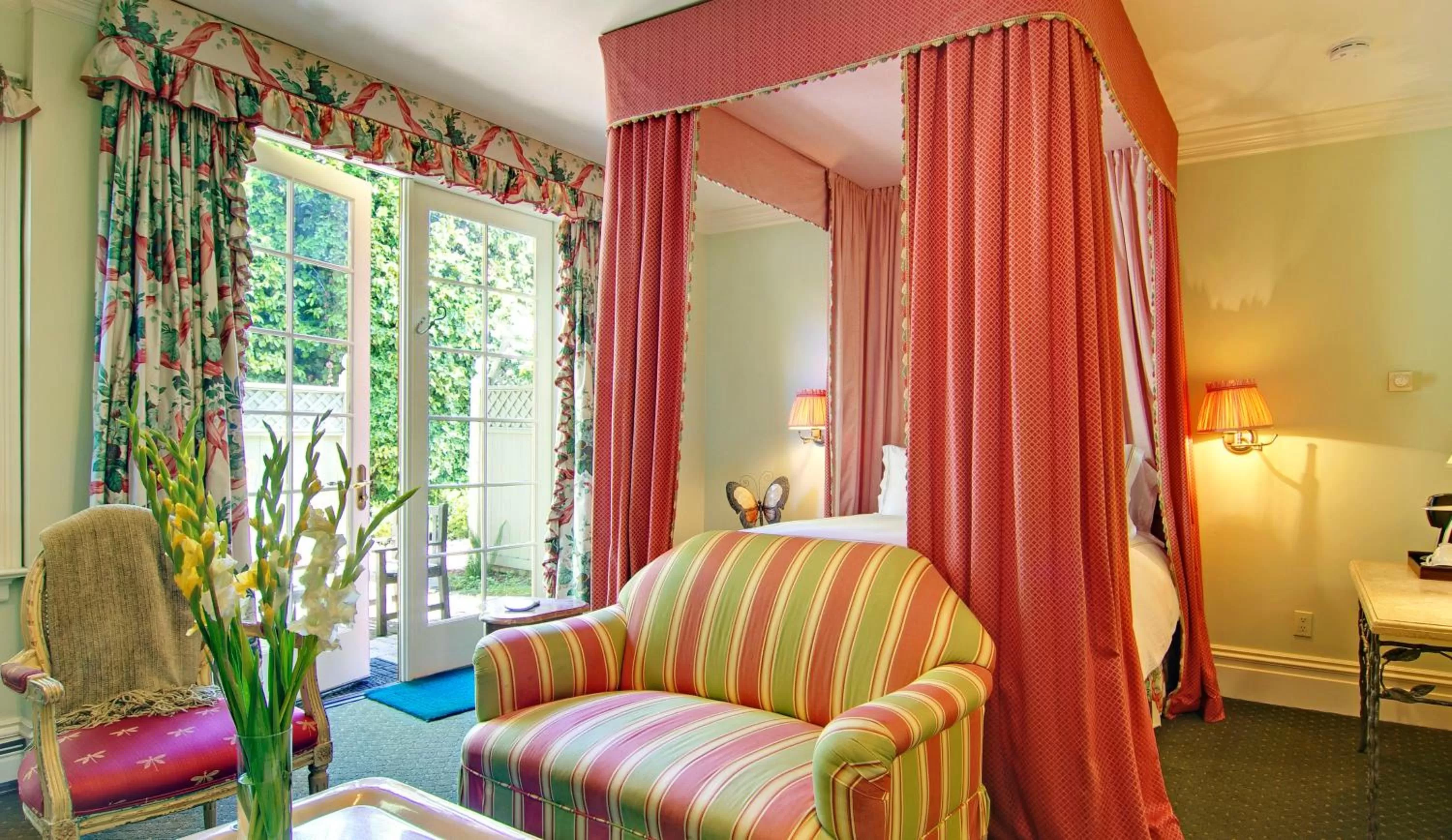 Queen Room -Sissinghurst in Inn at Depot Hill