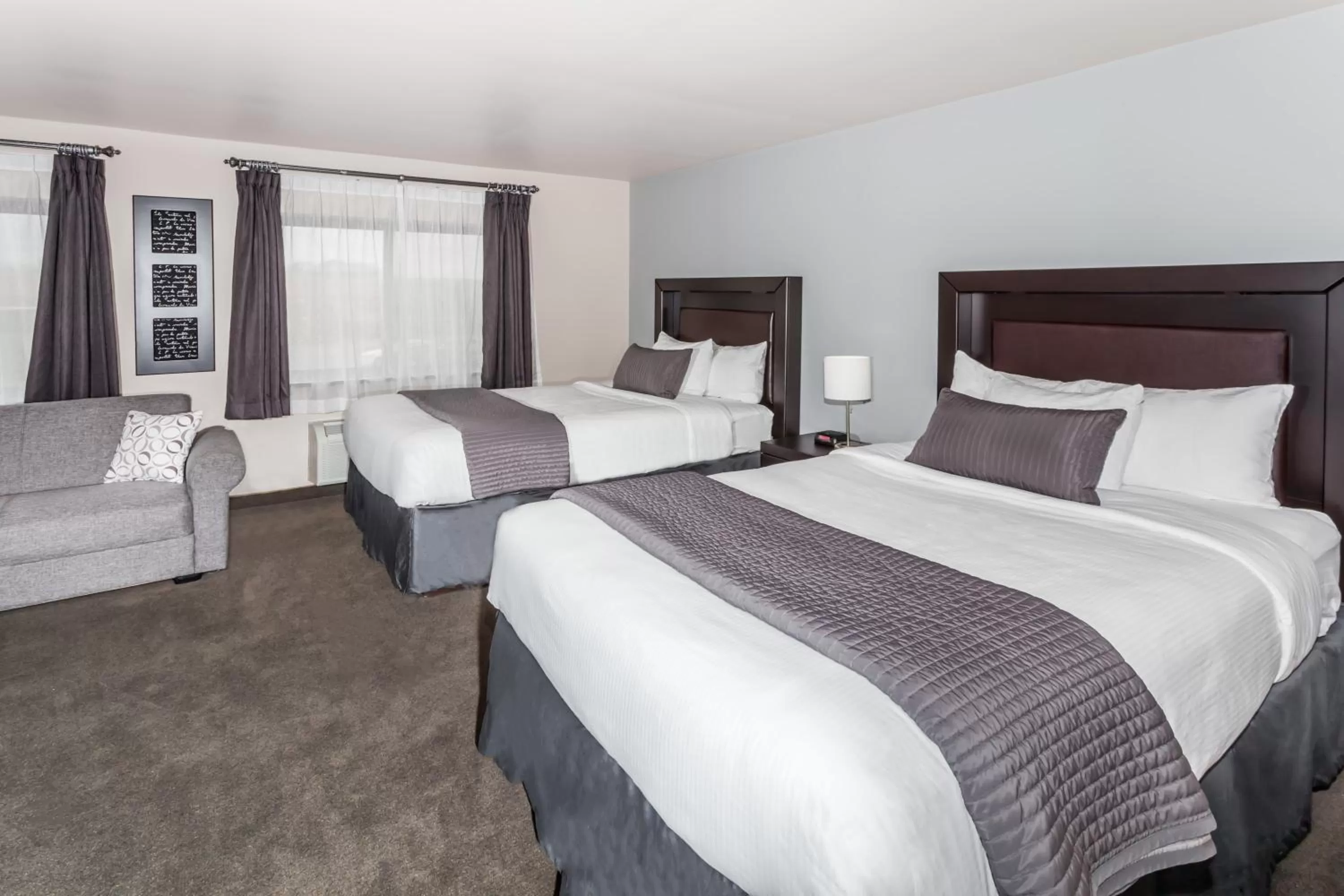 Deluxe Double Suite - Non-Smoking in Baymont by Wyndham Glenview