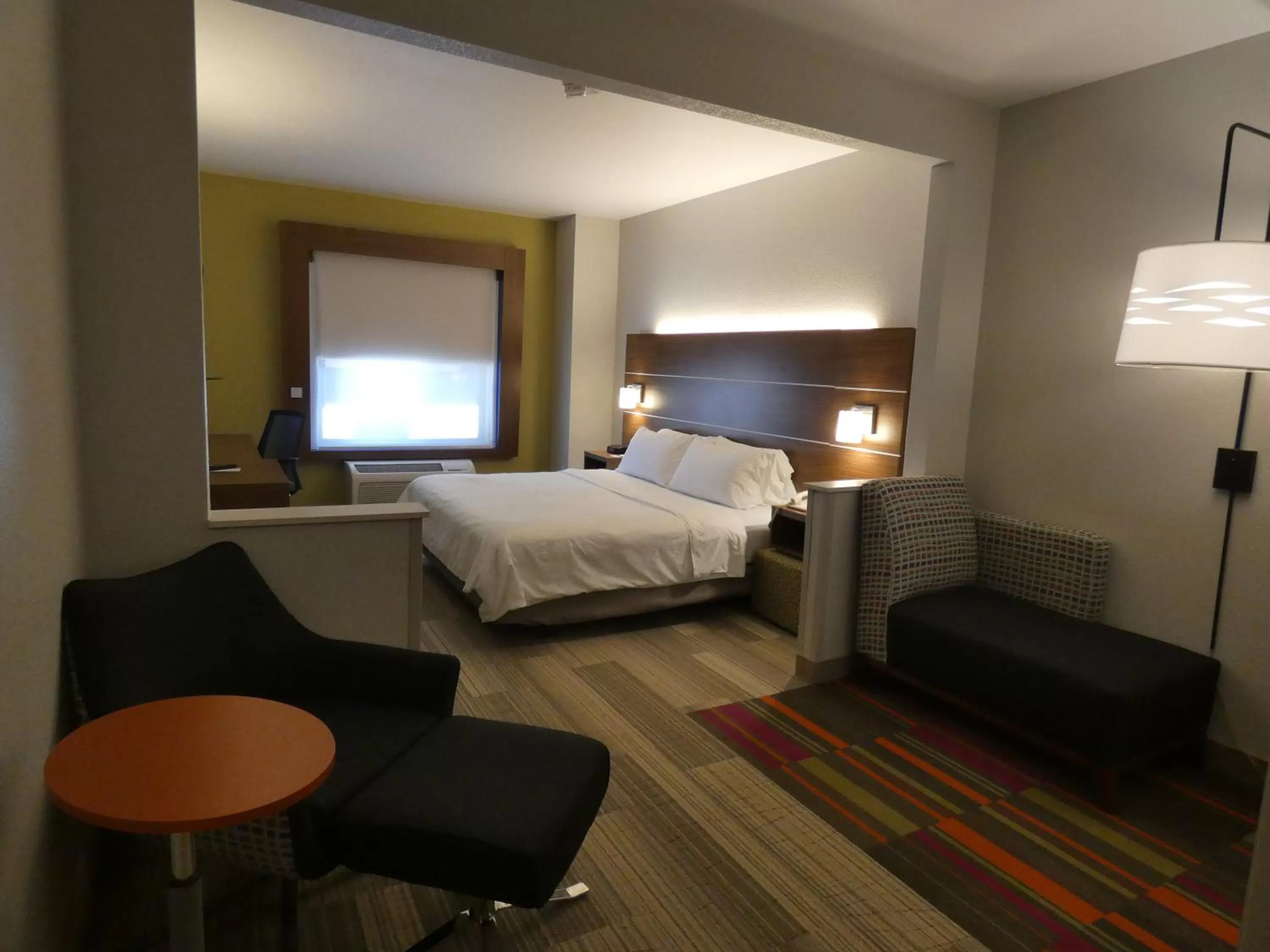 King Suite in Holiday Inn Express Hotel & Suites Limon I-70/Exit 359 by IHG