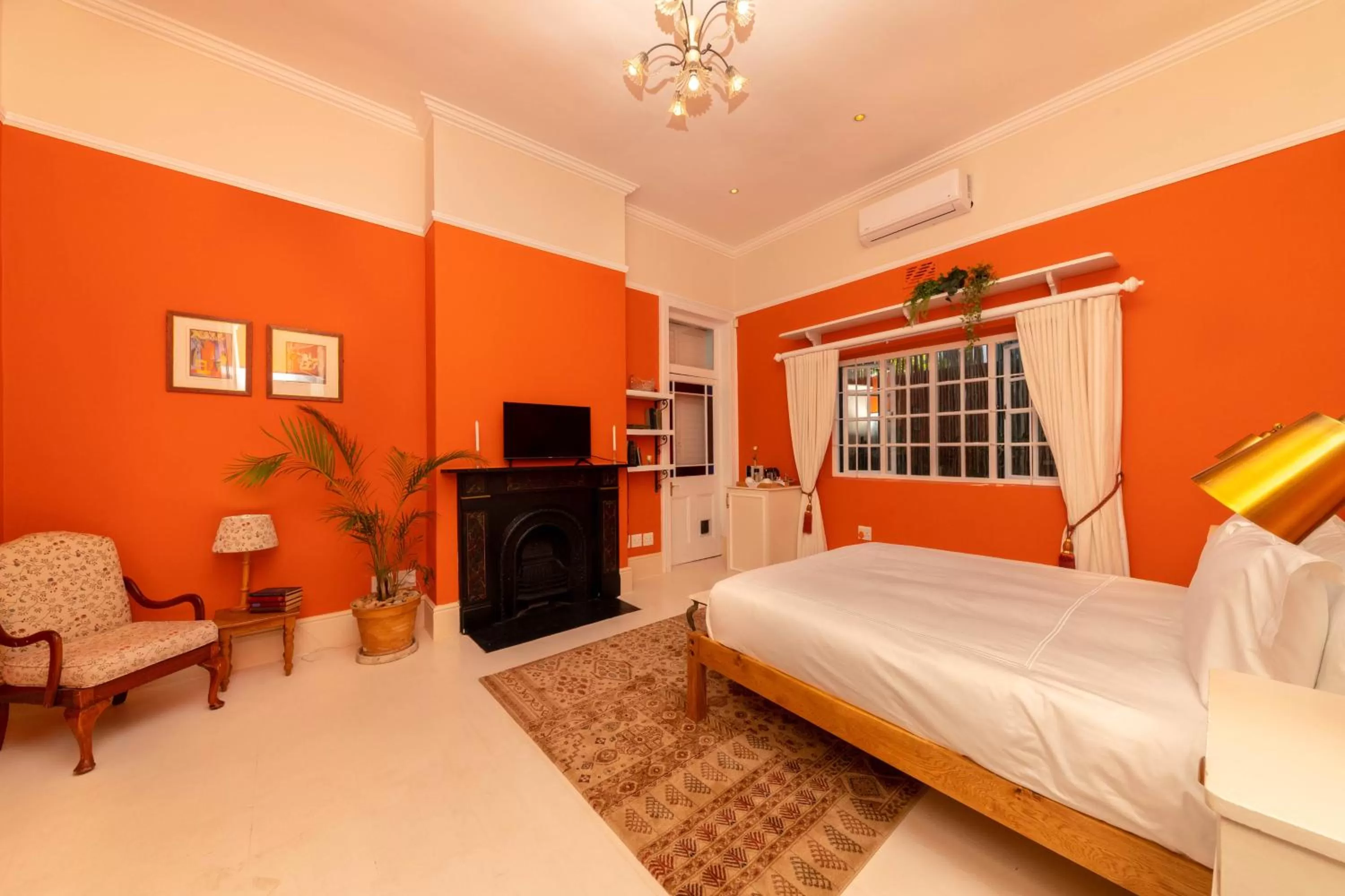 Deluxe Queen Room - single occupancy in Amina Boutique Hotel