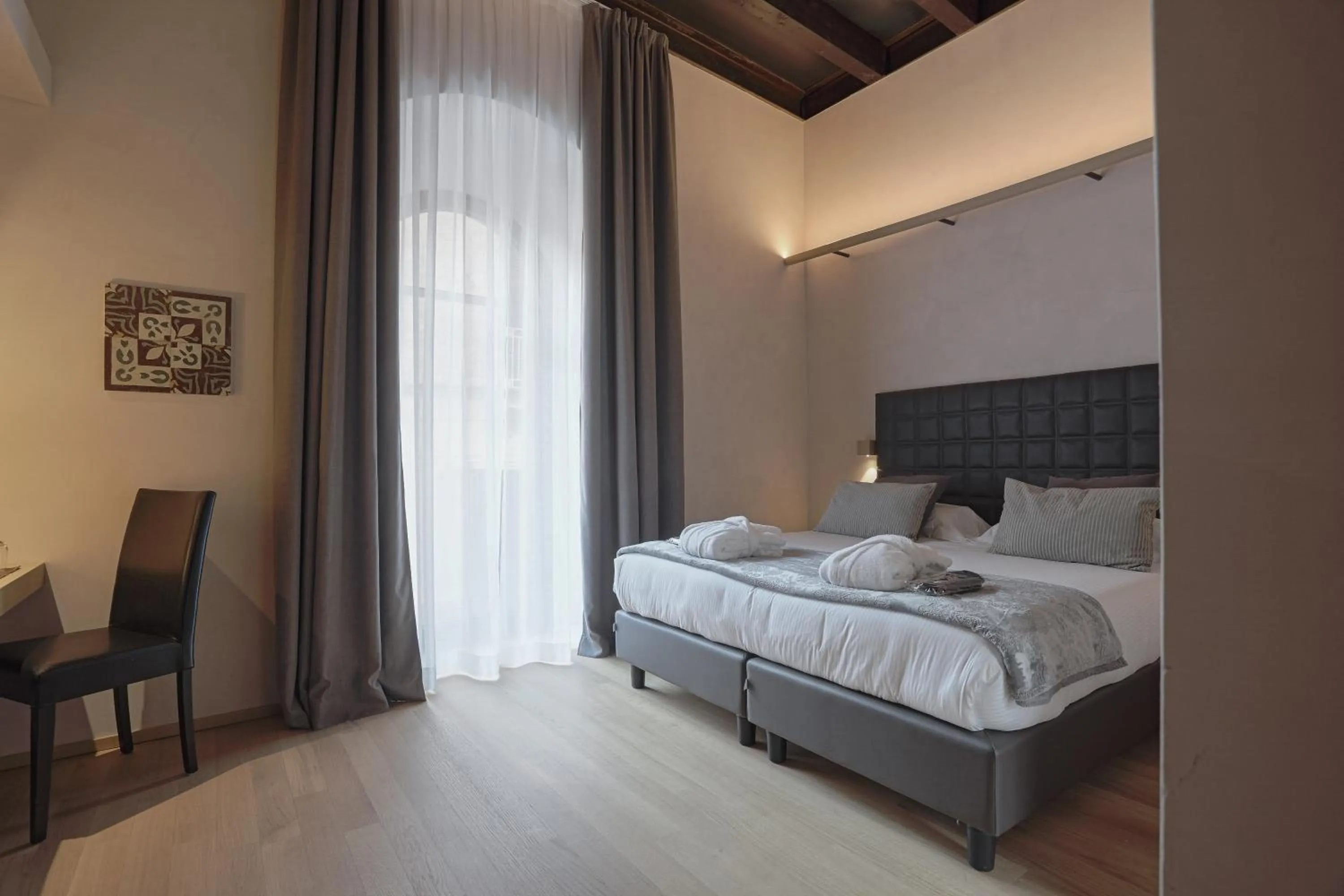 Standard Double Room in Alba Palace Hotel