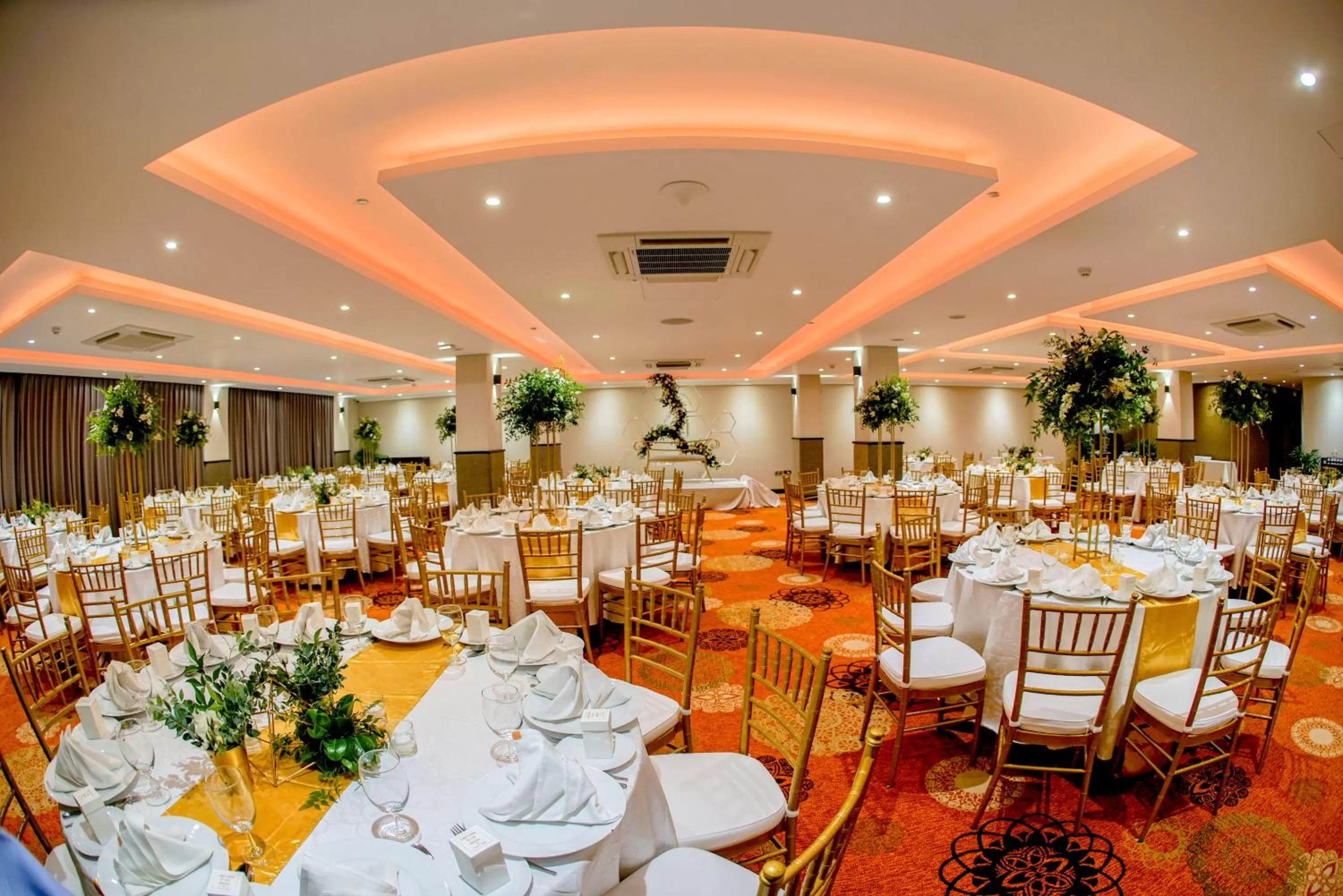 Business facilities in Mandarina Colombo