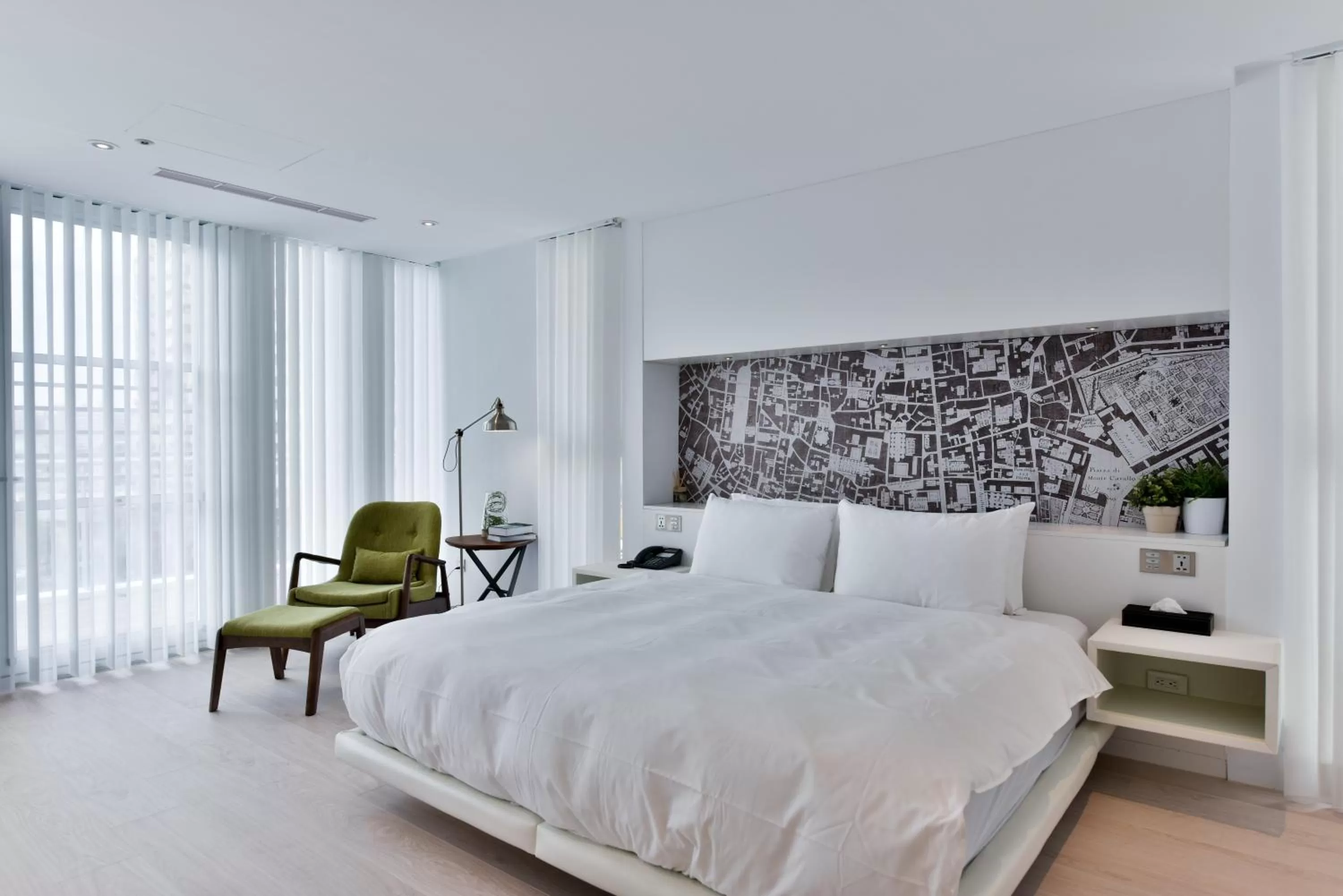 Deluxe Double Room with Bathtub in Hotel Mapp