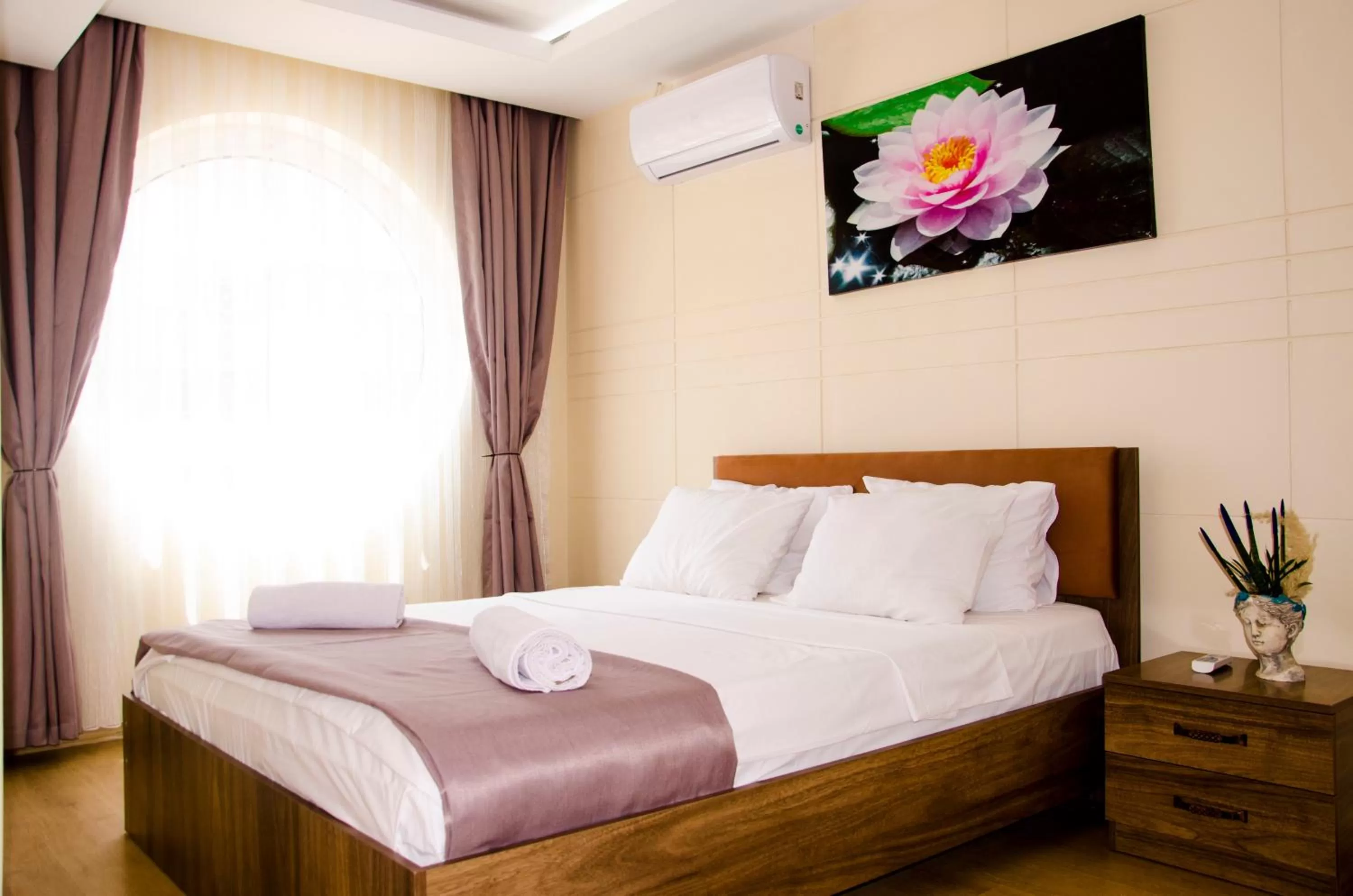 Two-Bedroom Apartment in Flamingo Residence