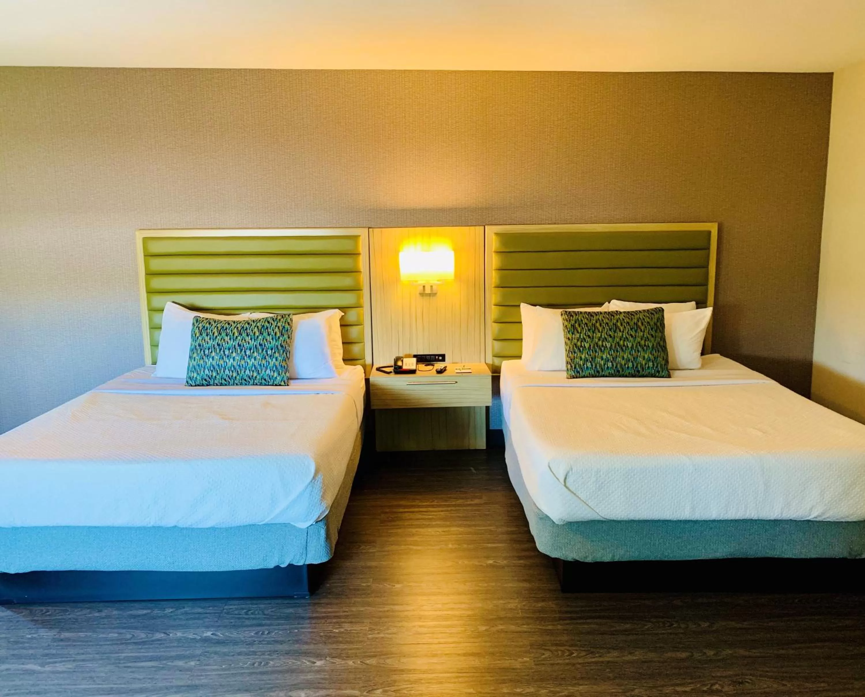 Double Room in GreenTree Pasadena