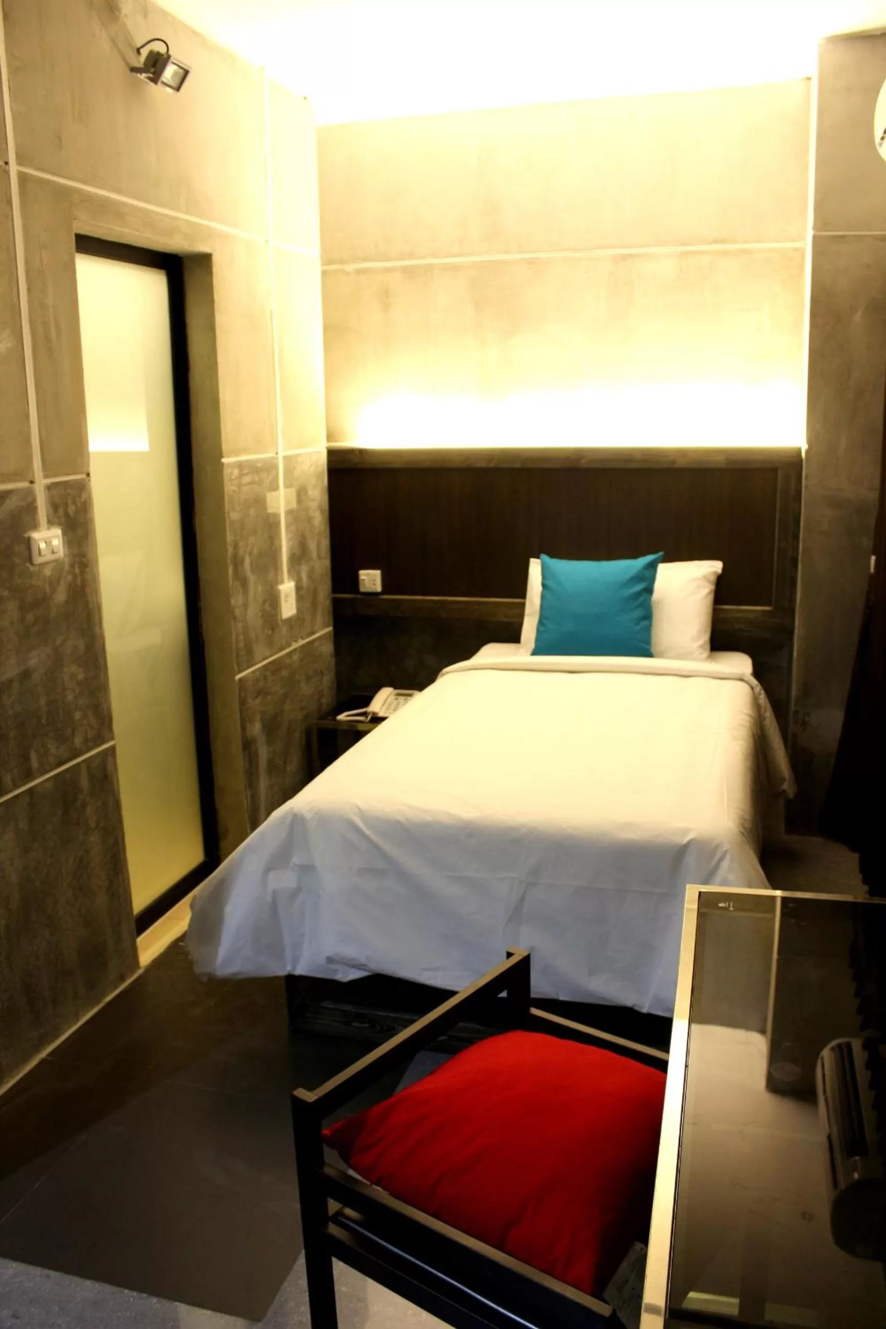 Economy Single Room in Bangkok 68