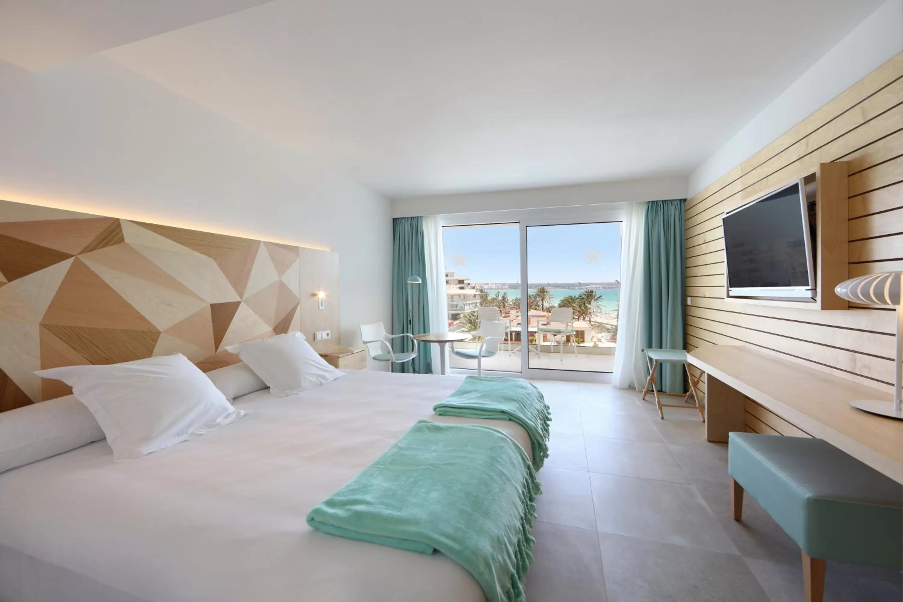 Double Room with Partial Sea View in Iberostar Selection Playa de Palma