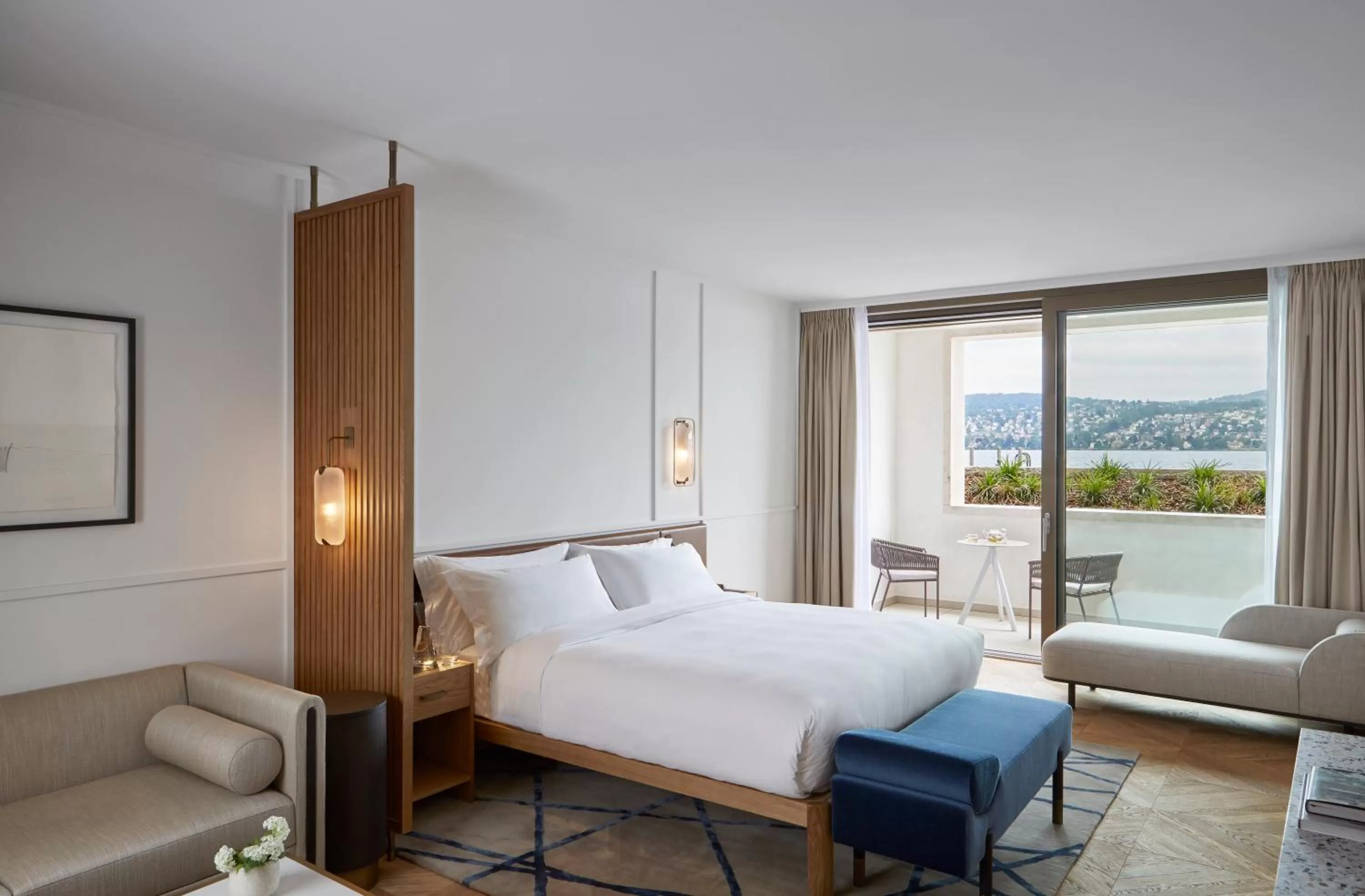 Lake Level Deluxe Studio in Alex Lake Zürich