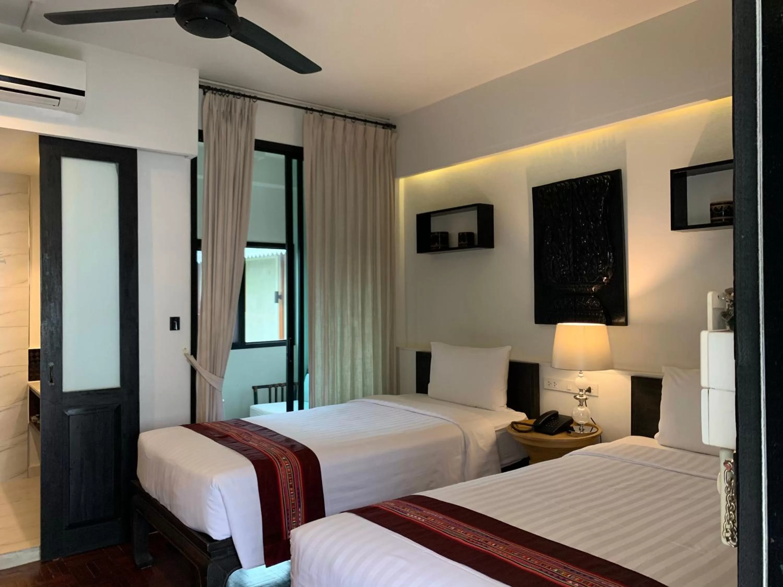 Superior Double or Twin Room in 99 The Gallery Hotel- SHA Extra Plus