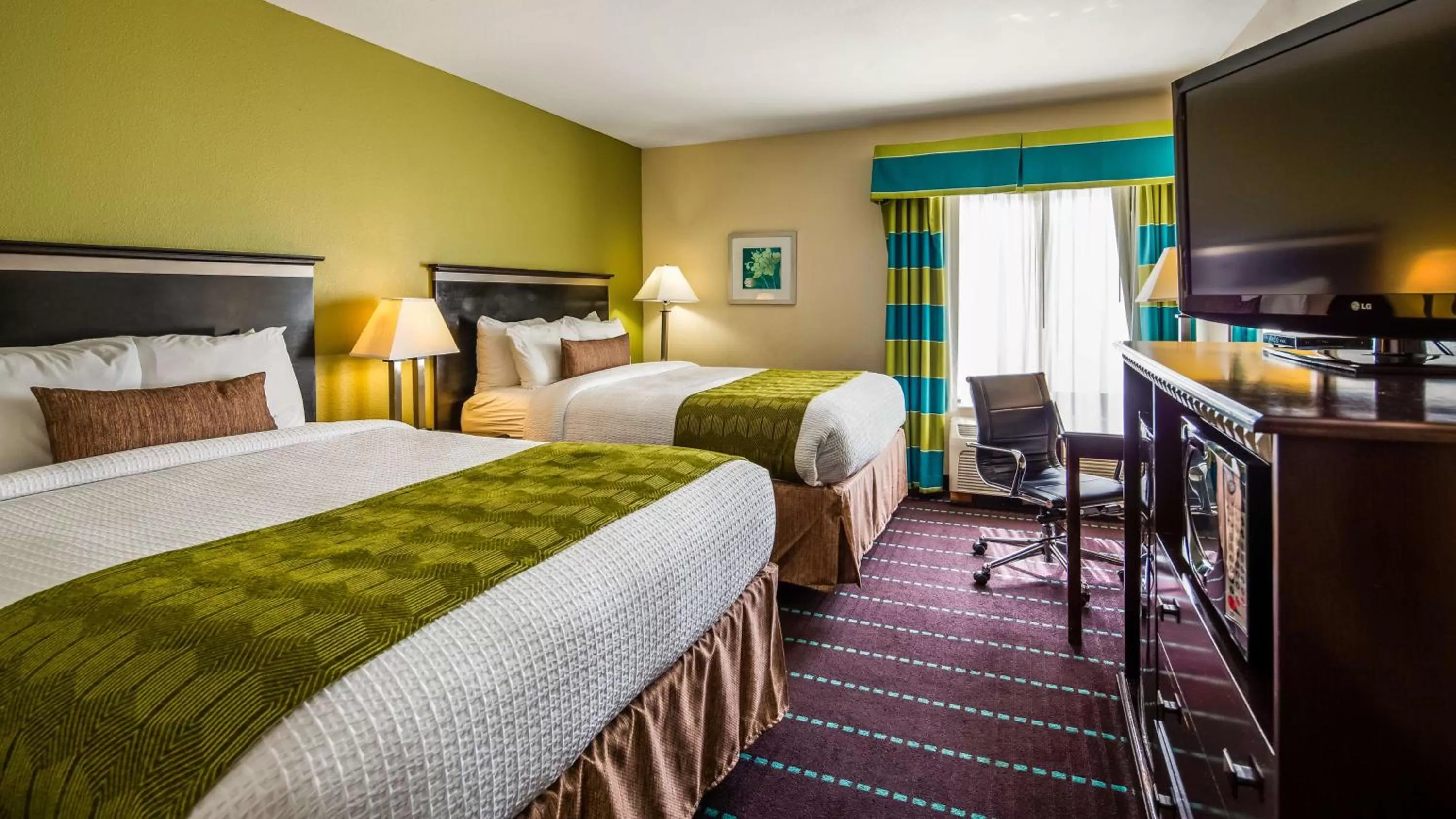 Queen Room with Two Queen Beds - Hearing Accessible in Best Western Plus Sanford Airport/Lake Mary Hotel