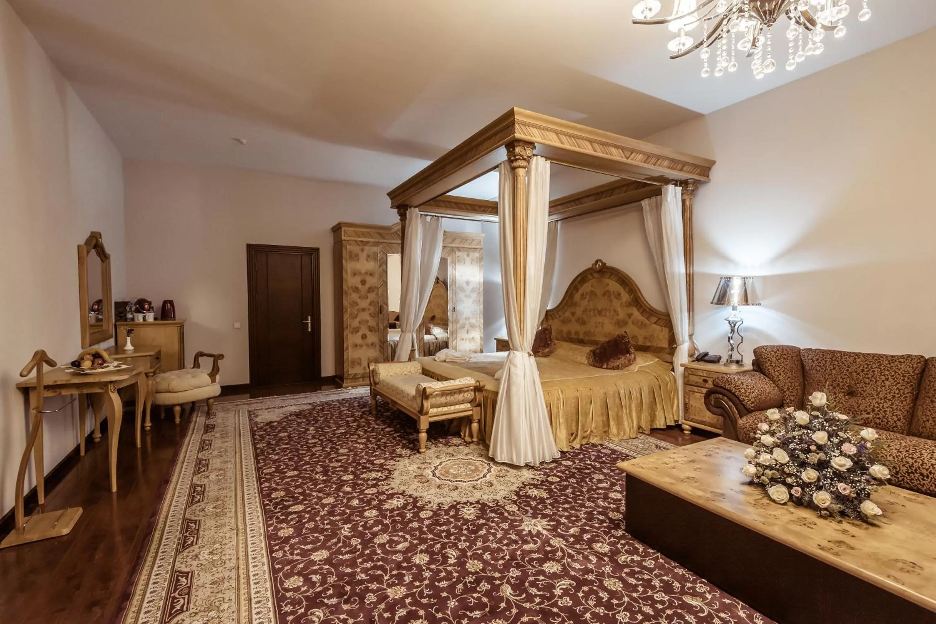 Junior Suite - single occupancy in Ichan Qal'a Premium Class Hotel
