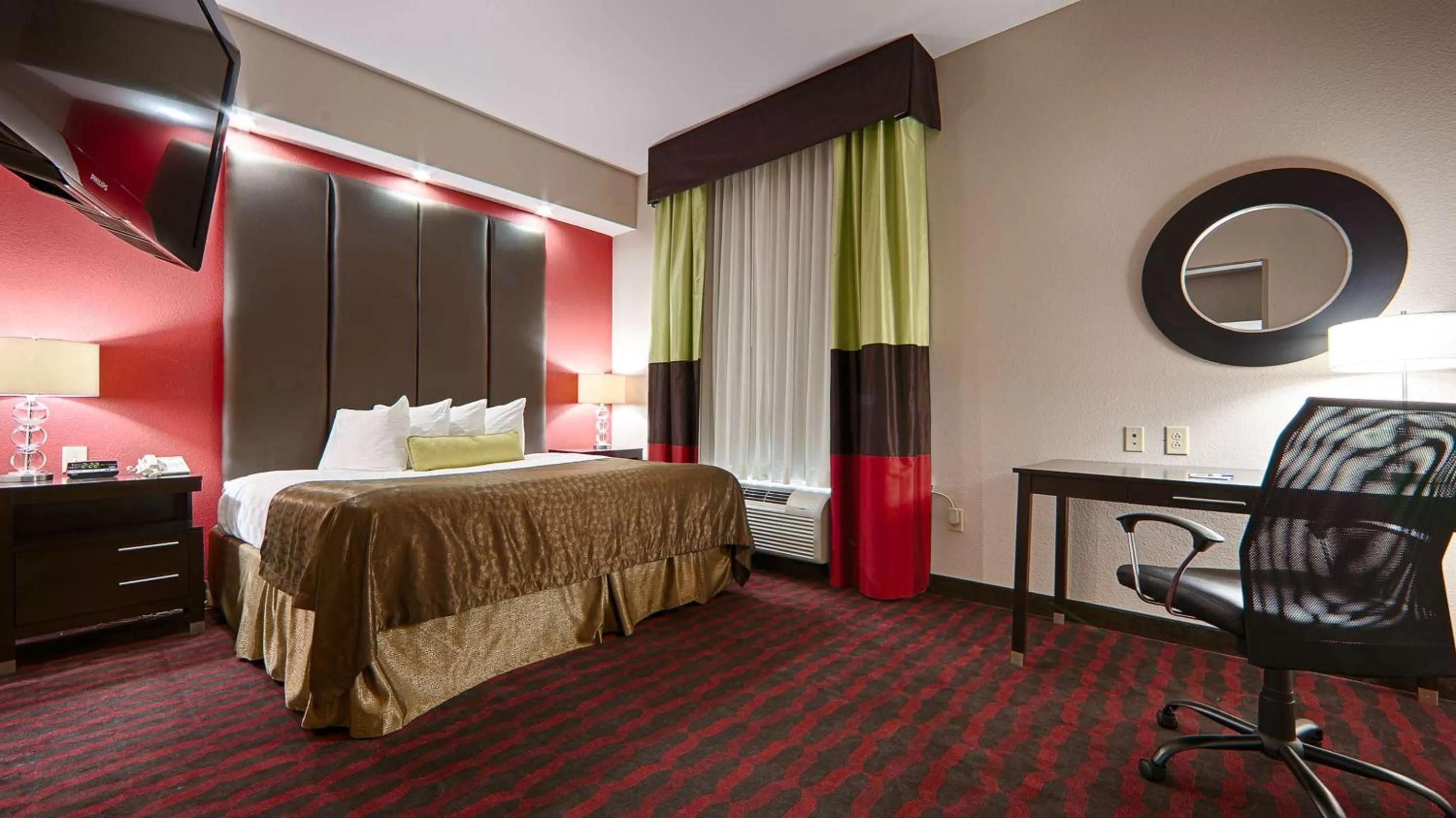 King Suite - Non-Smoking in Best Western Plus Cushing Inn & Suites