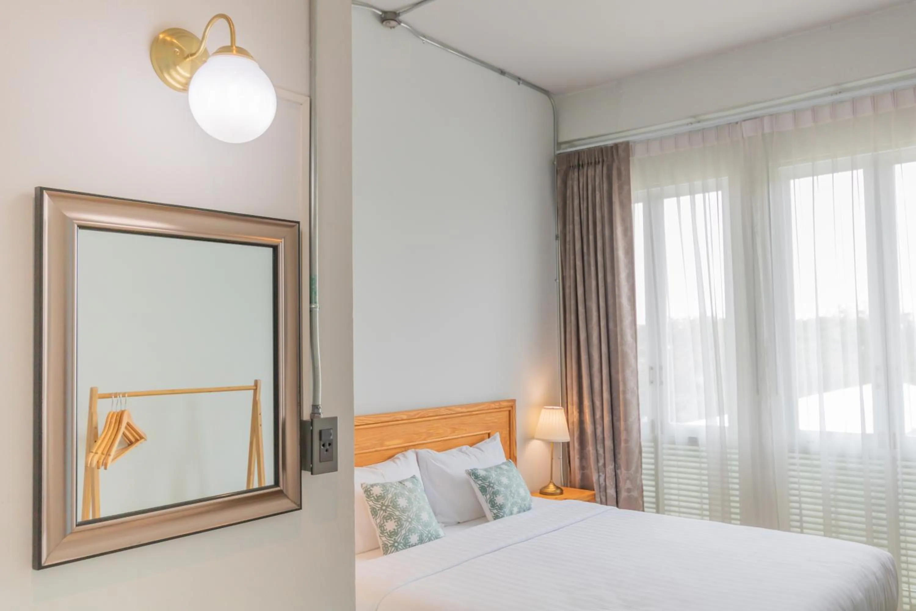 Deluxe King Room in Latima Boutique Hostel