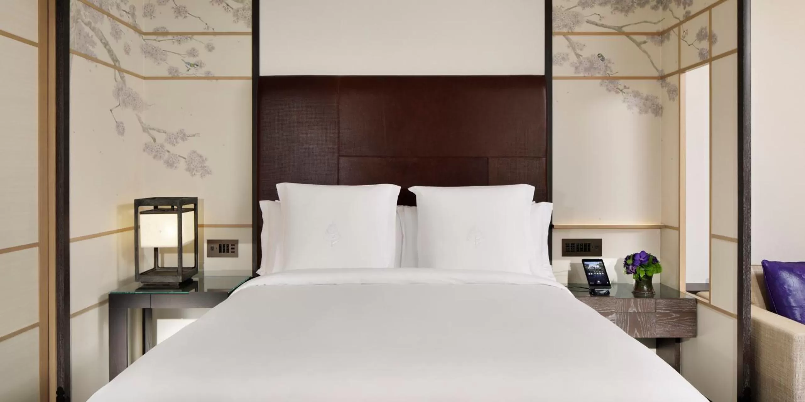 Deluxe King Room in Four Seasons Hotel Kyoto