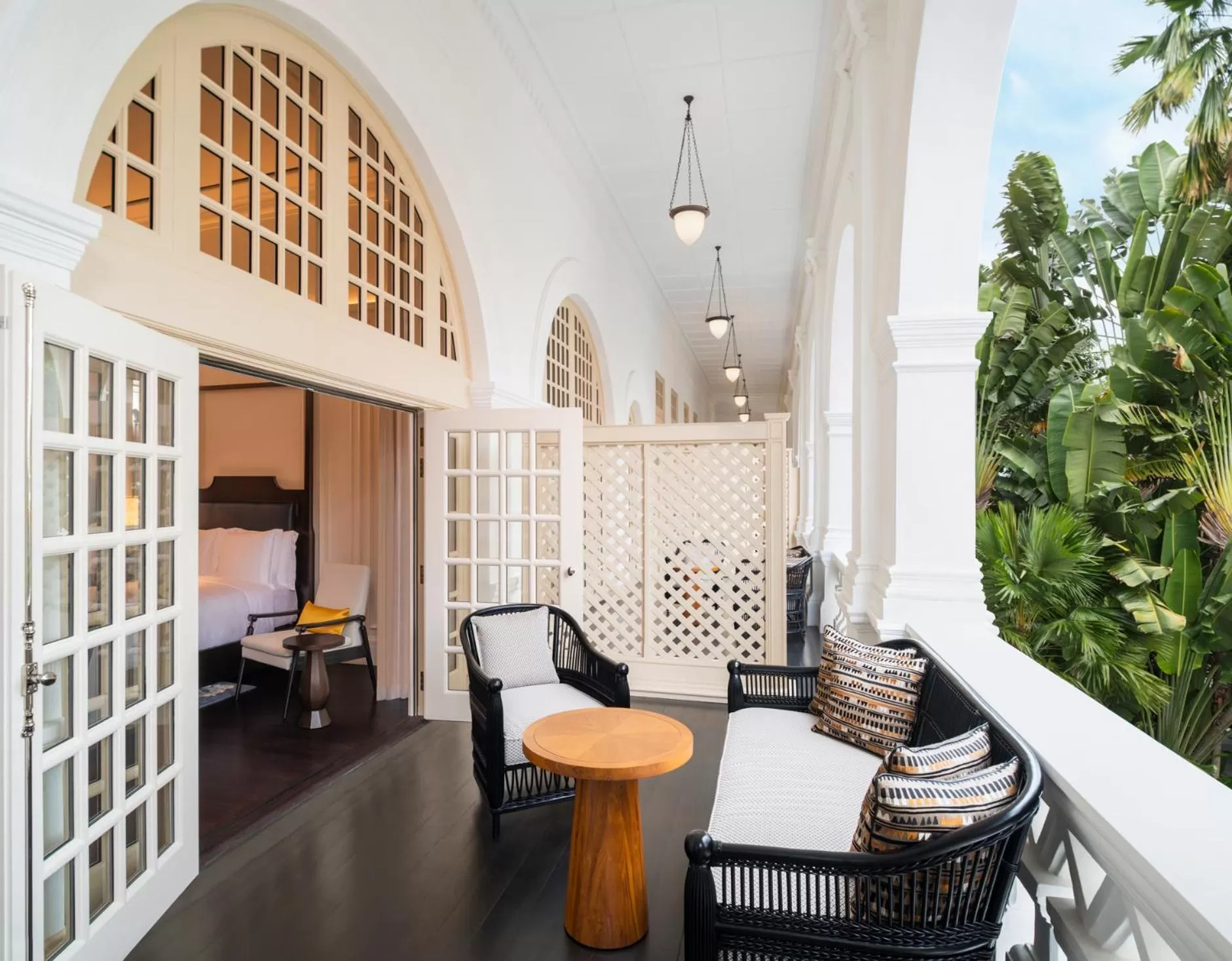 Studio Suite King in Raffles Singapore