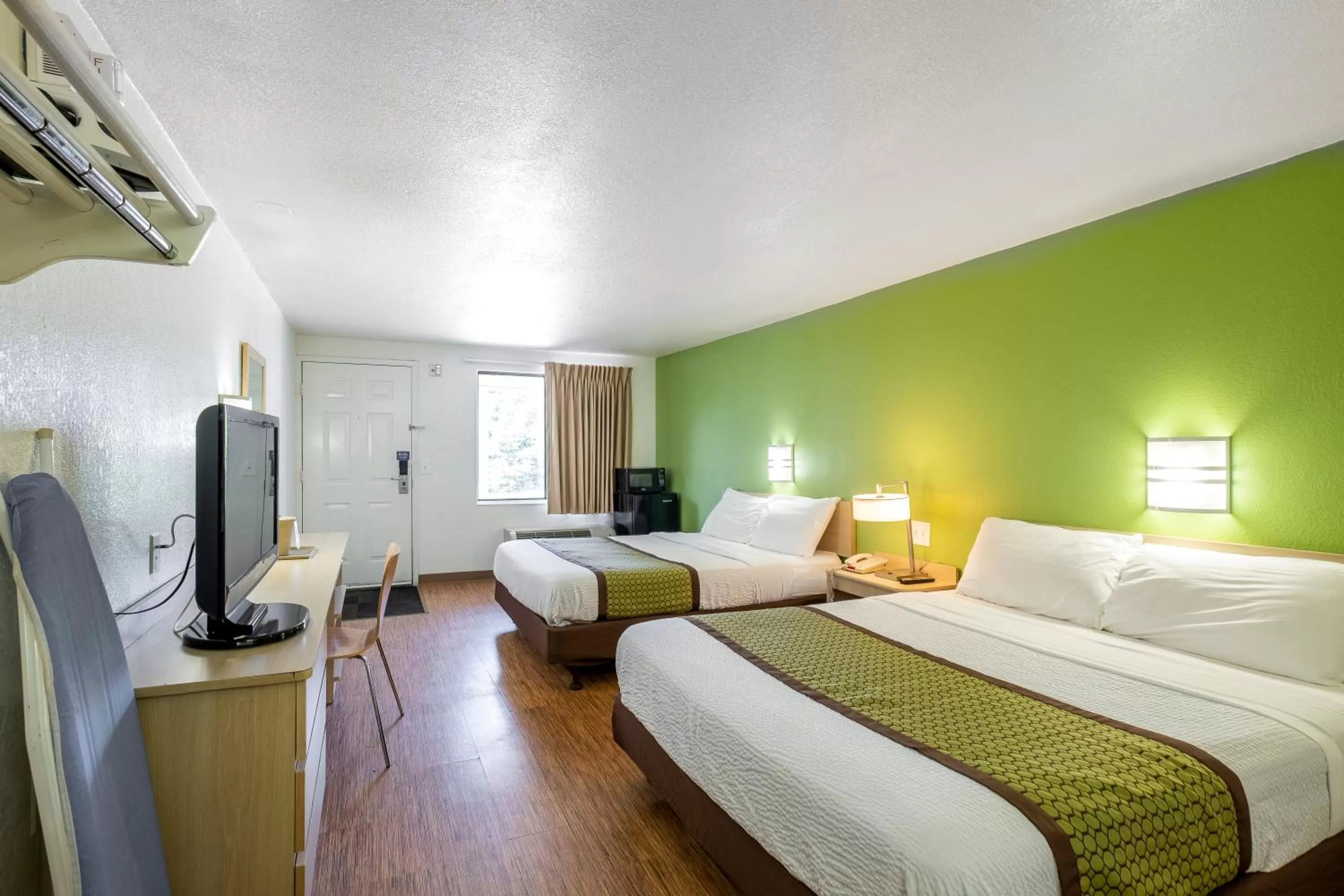 Standard Queen Room with Two Queen Beds in American Inn