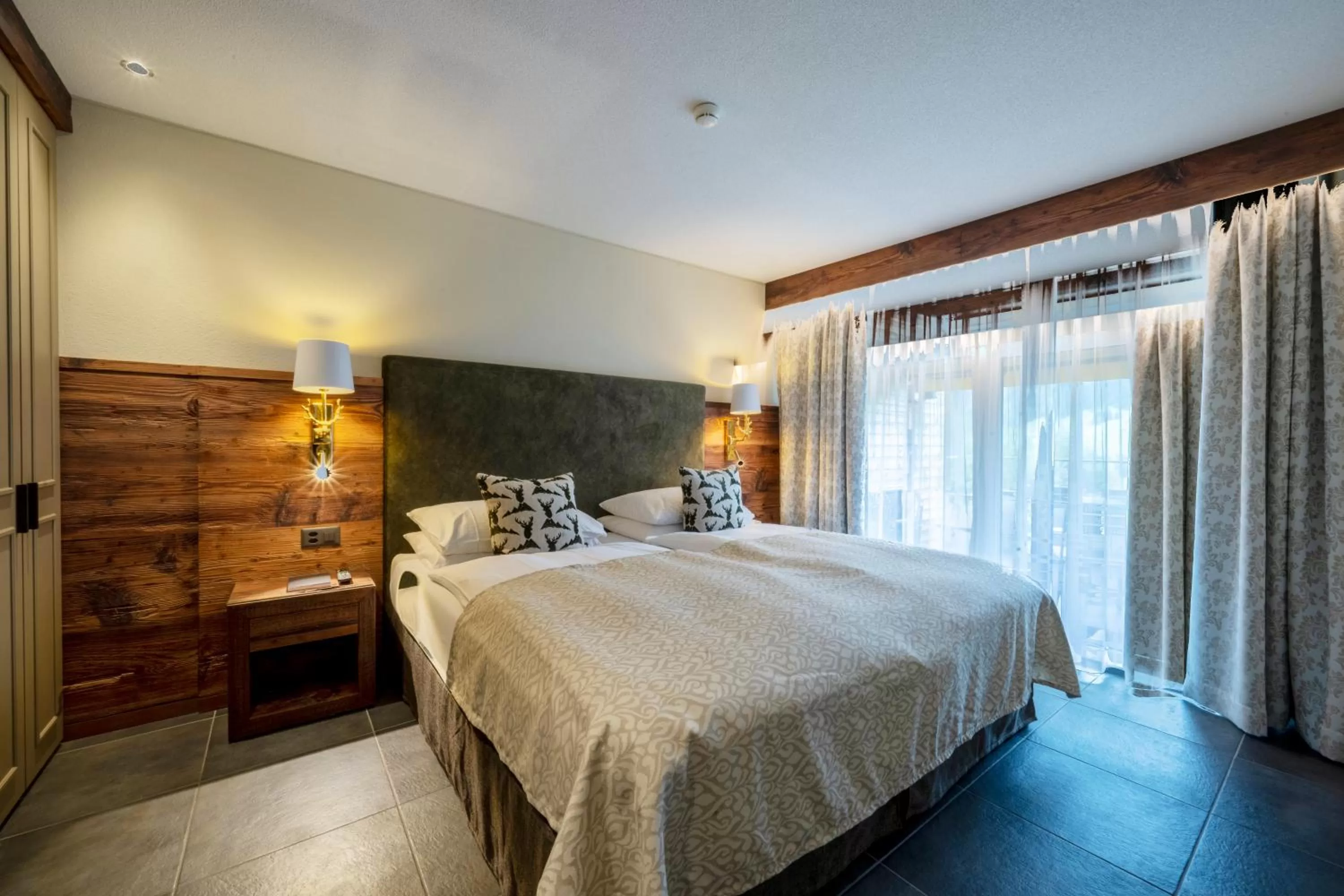 Superior One Bedroom Suite with Eiger view in Romantik Hotel Schweizerhof