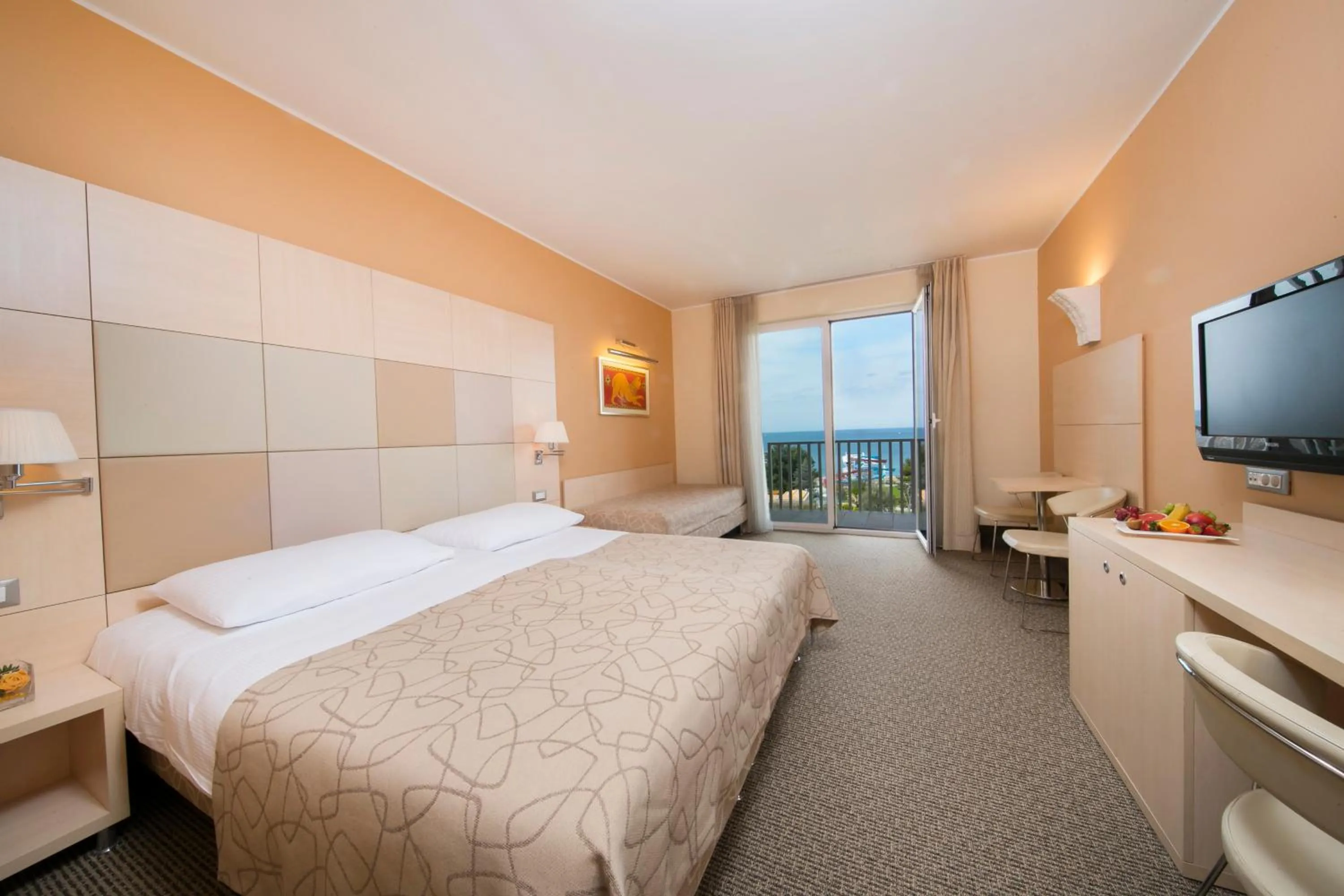 Comfort Twin Room with Balcony in Hotel Mirta - San Simon Resort