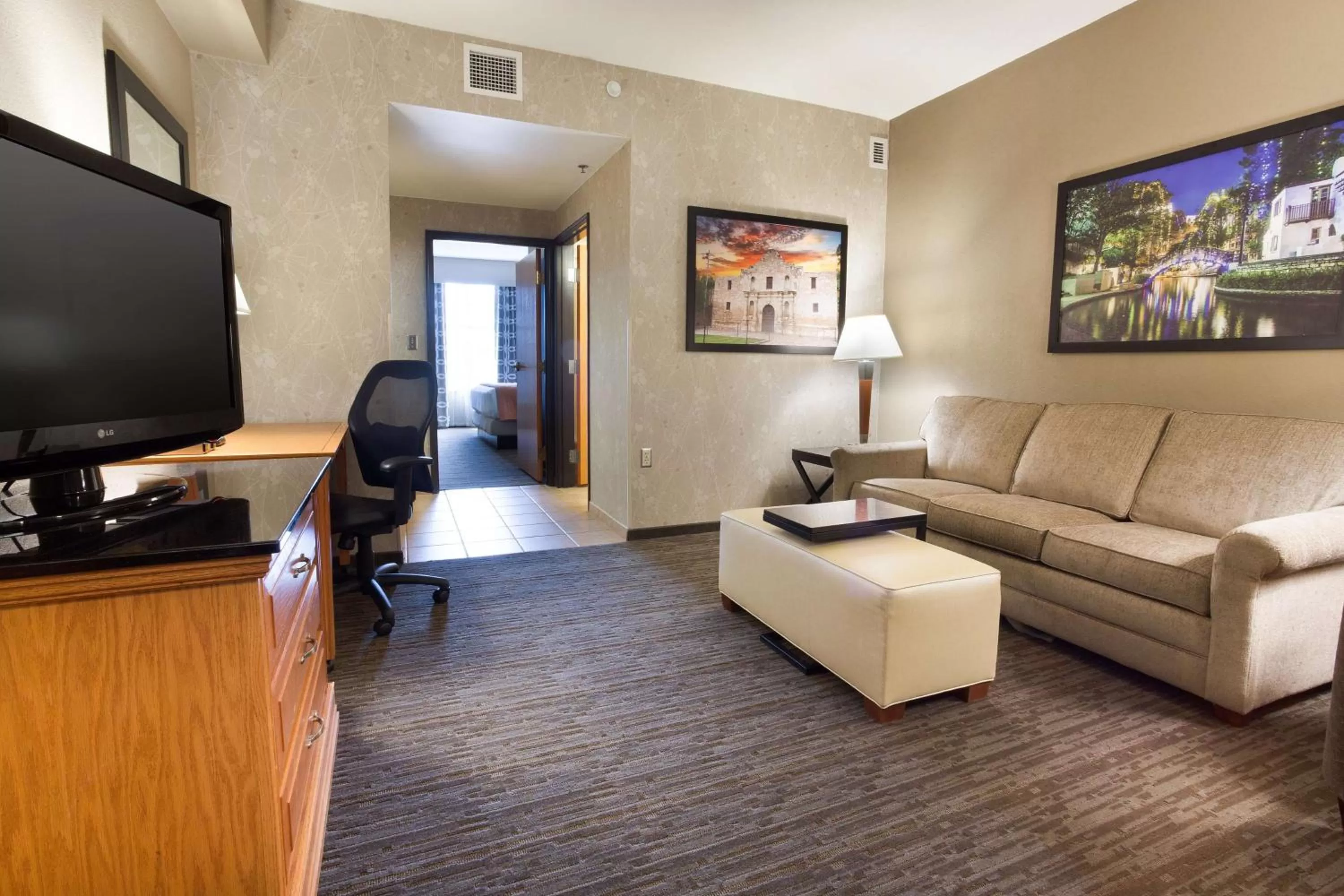Superior King Suite with Spa Bath in Drury Inn & Suites San Antonio North Stone Oak