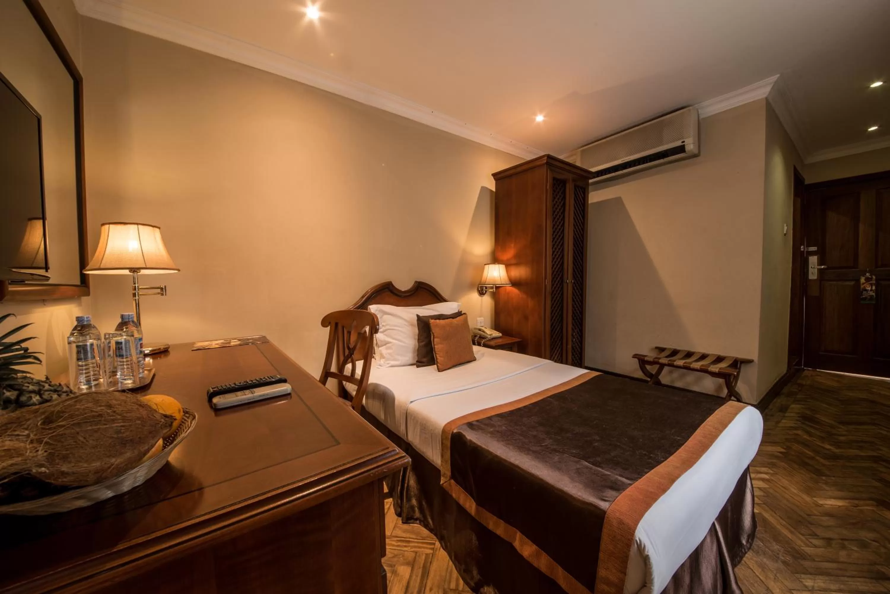 Deluxe Single Room in Speke Hotel 1996 Ltd