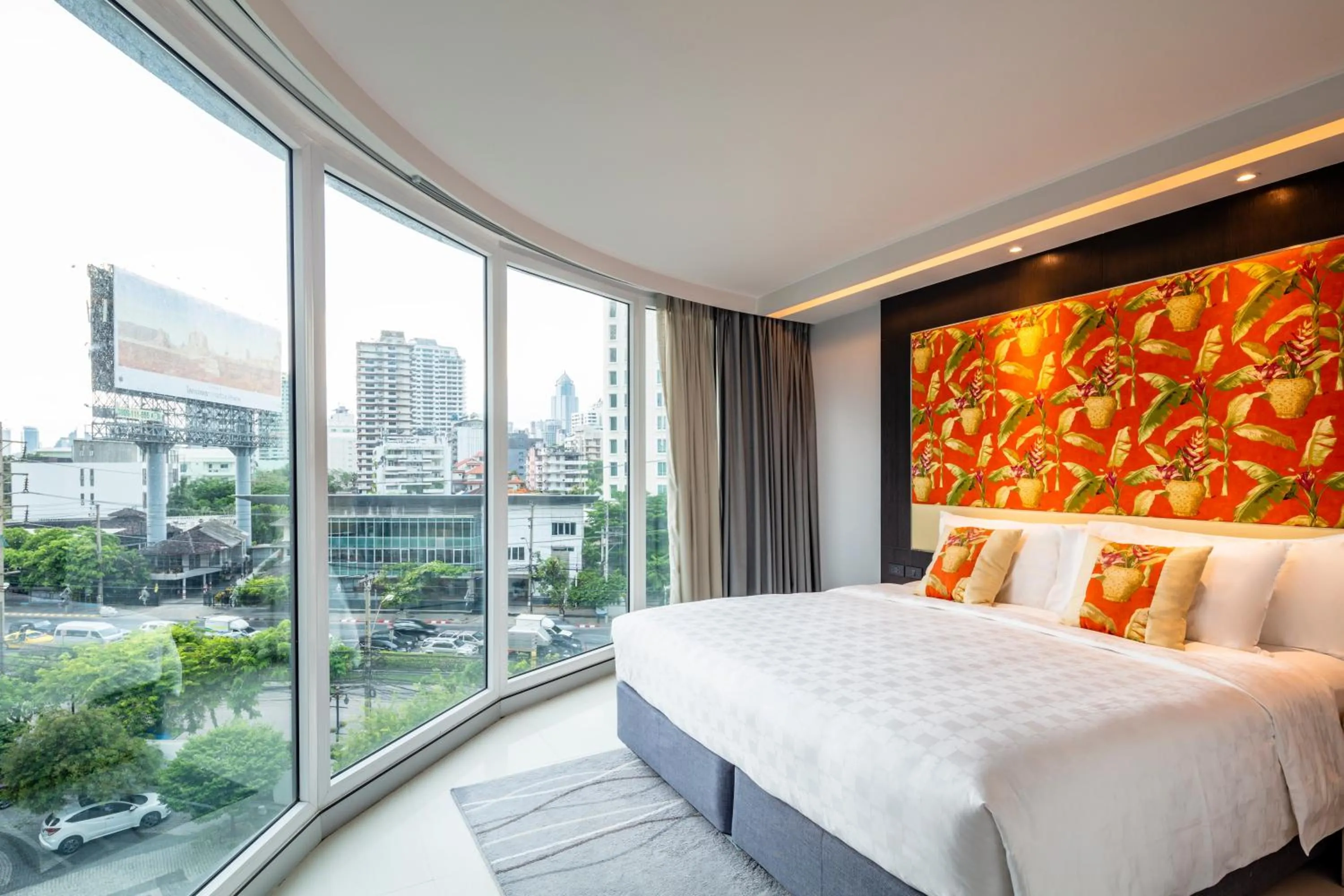 Family Room in Hotel Clover Asoke - SHA Extra Plus