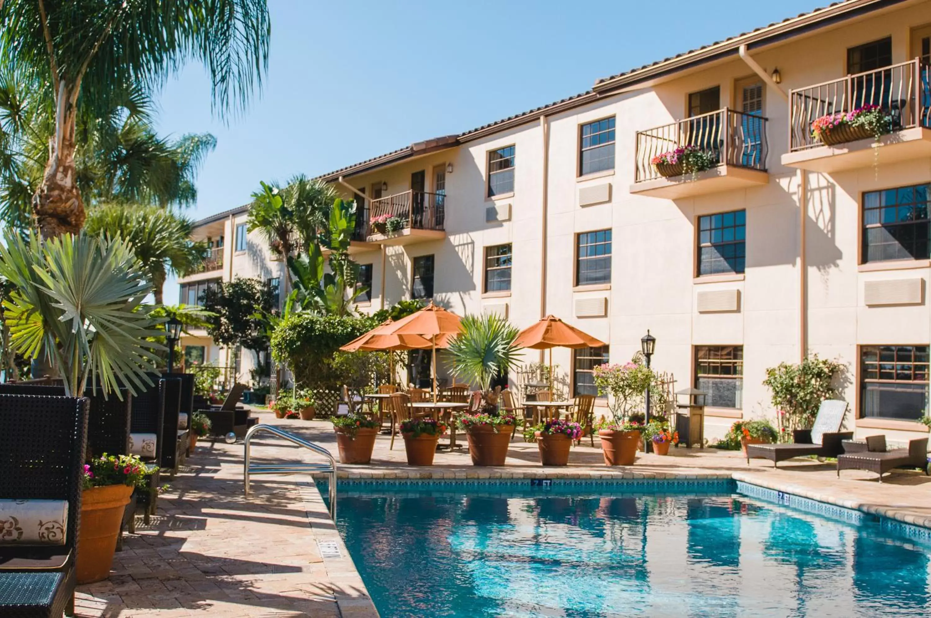 Inn on the Lakes Inn on the Lakes