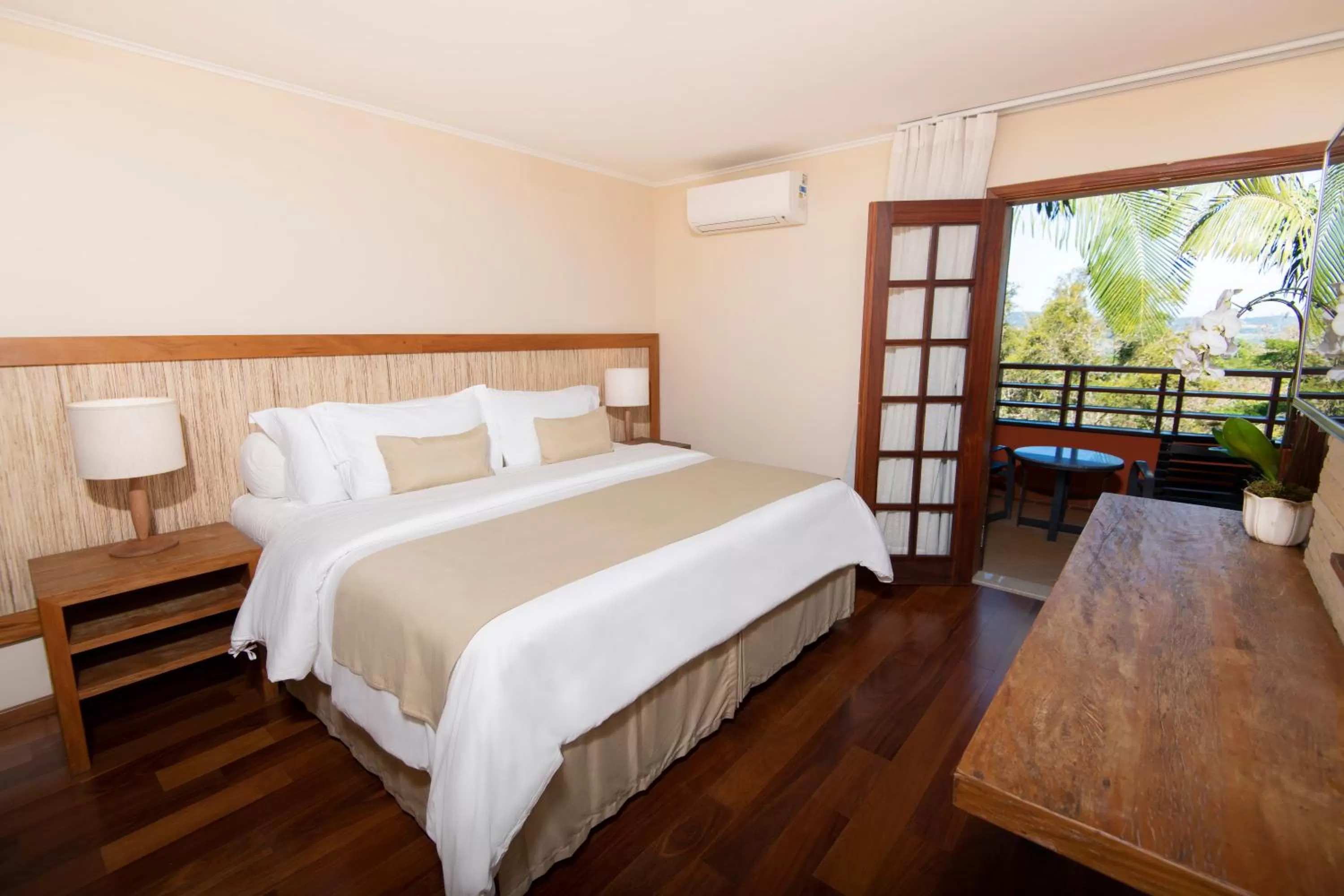 Superior Double or Twin Room with Garden View in Hotel Villa Rossa