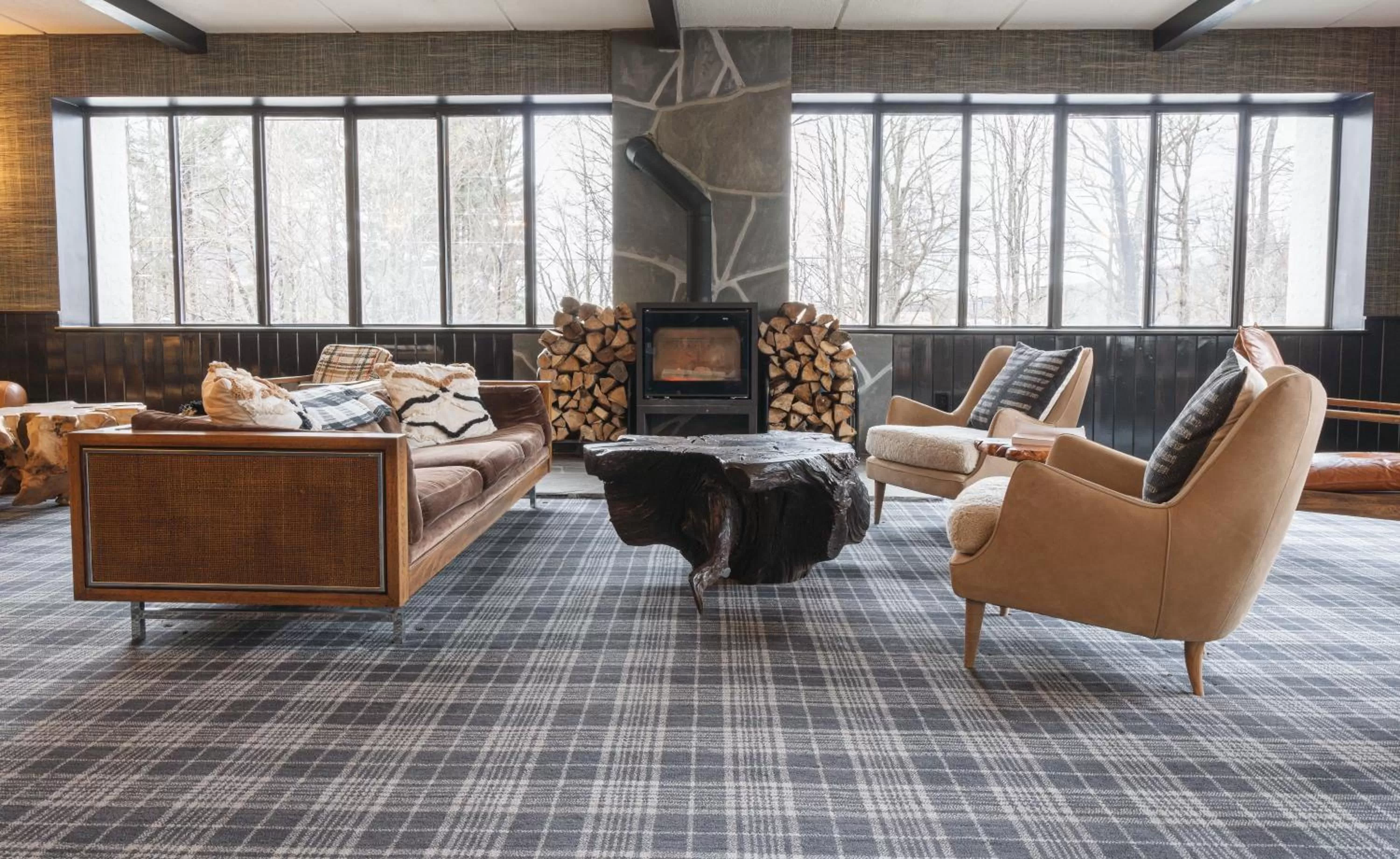 Hunter Lodge, a Bluebird by Lark