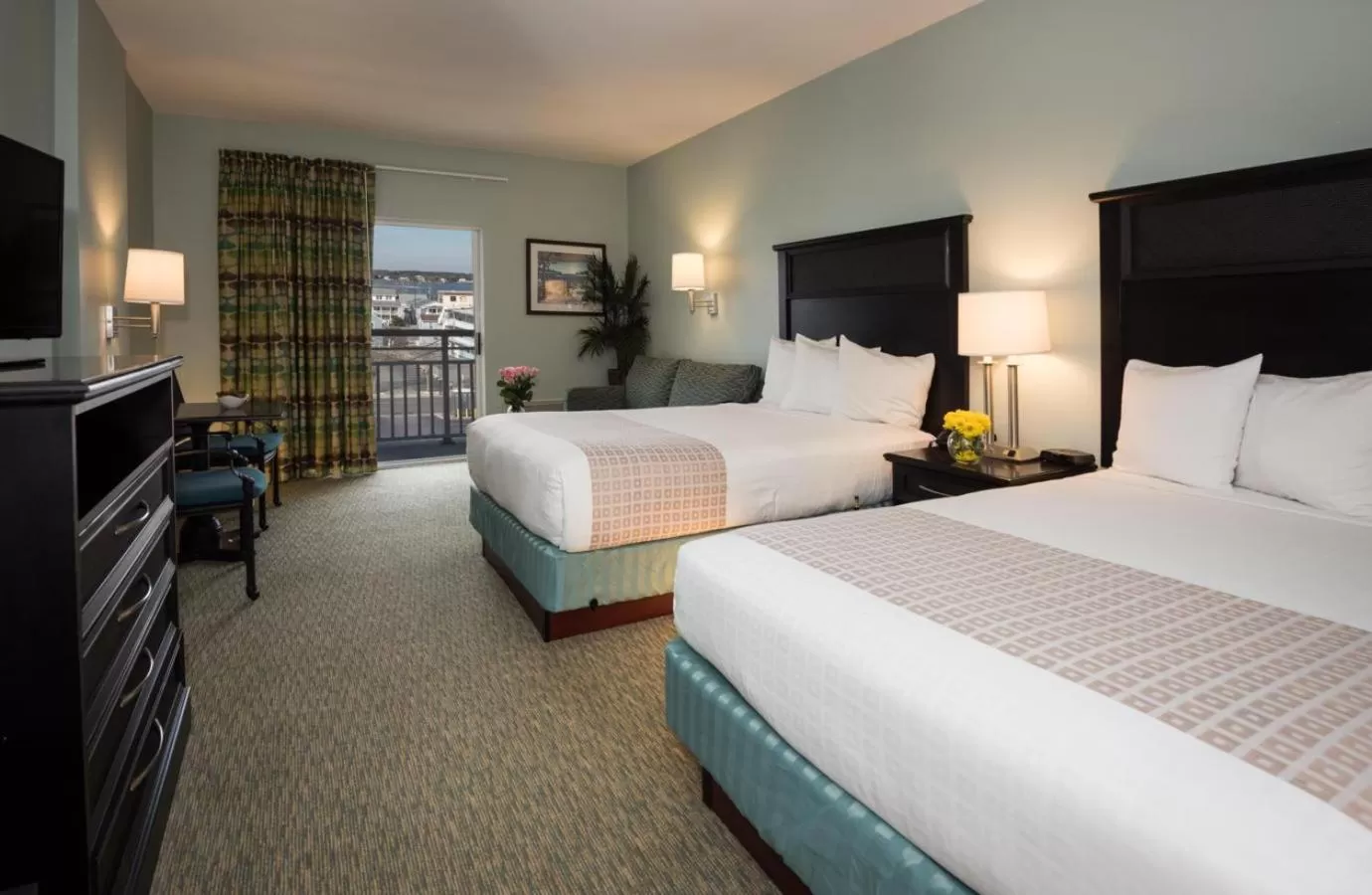 Bay View Two Double Beds in Park Place Hotel