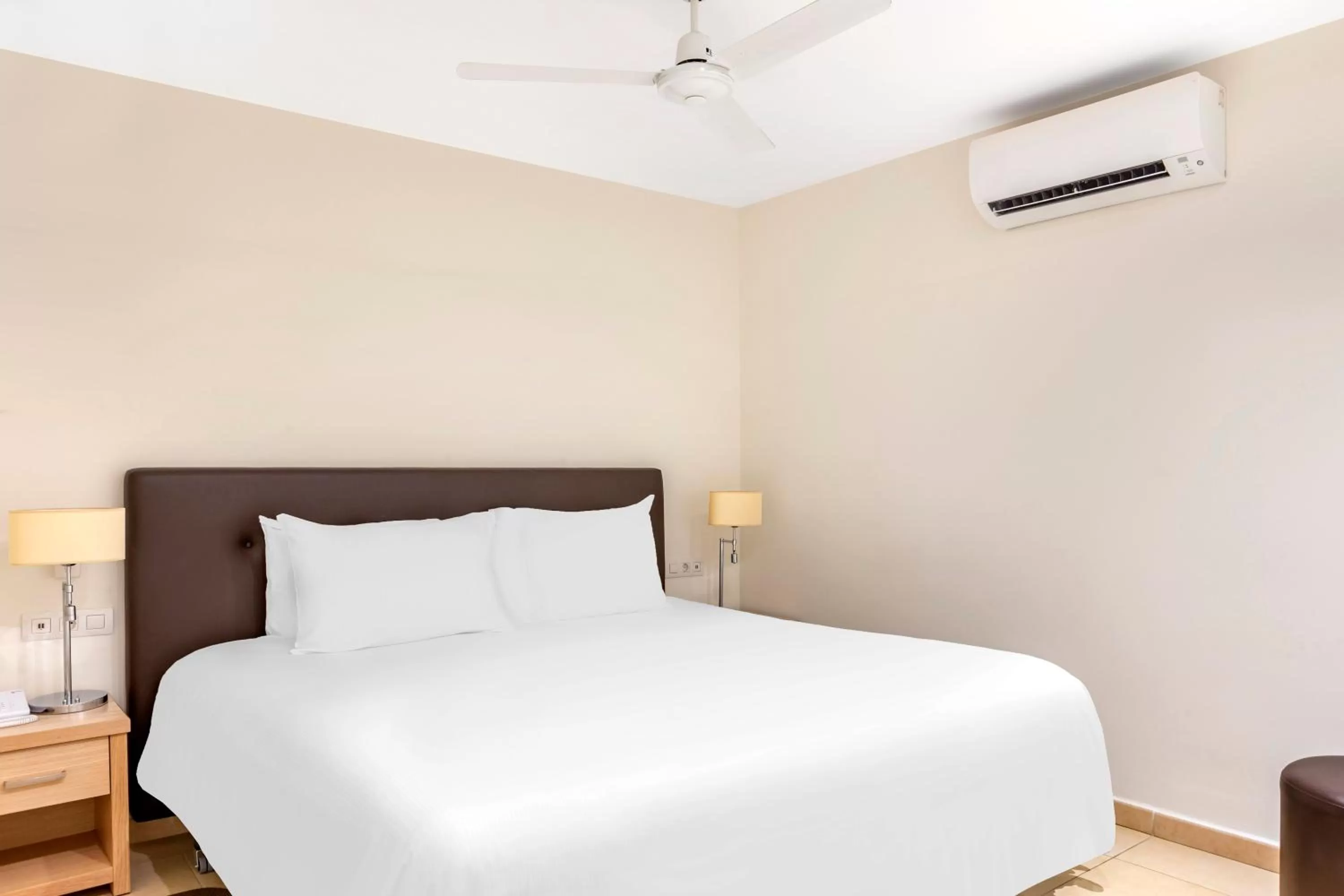 One-Bedroom Apartment in Sunset Harbour Club