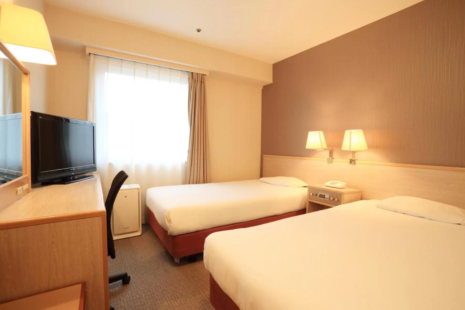 Twin Room - single occupancy in Smile Hotel Shimonoseki