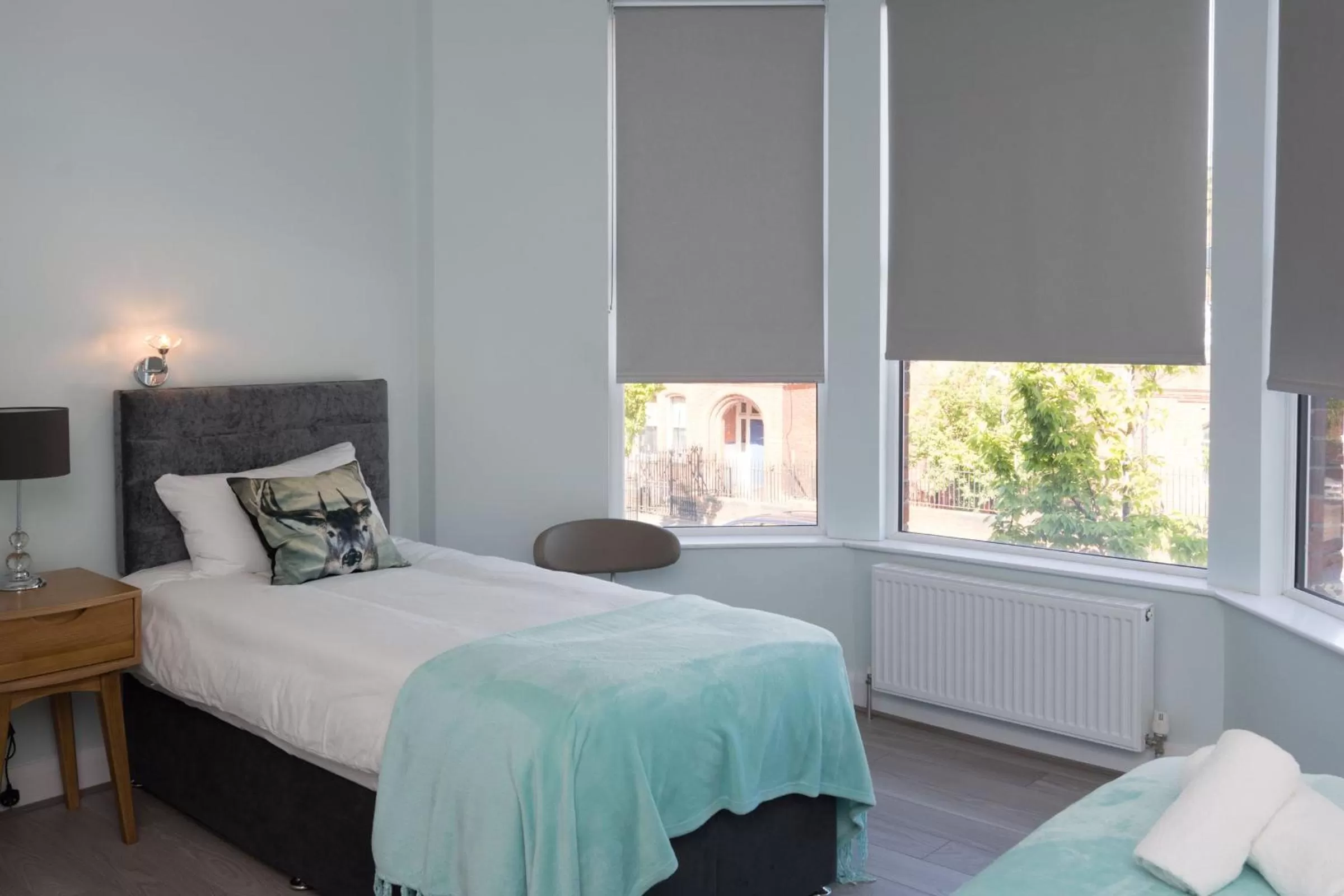 Triple Room with Shower in Titanic Guest 4 Star Boutique- Tourism NI certified- Free parking