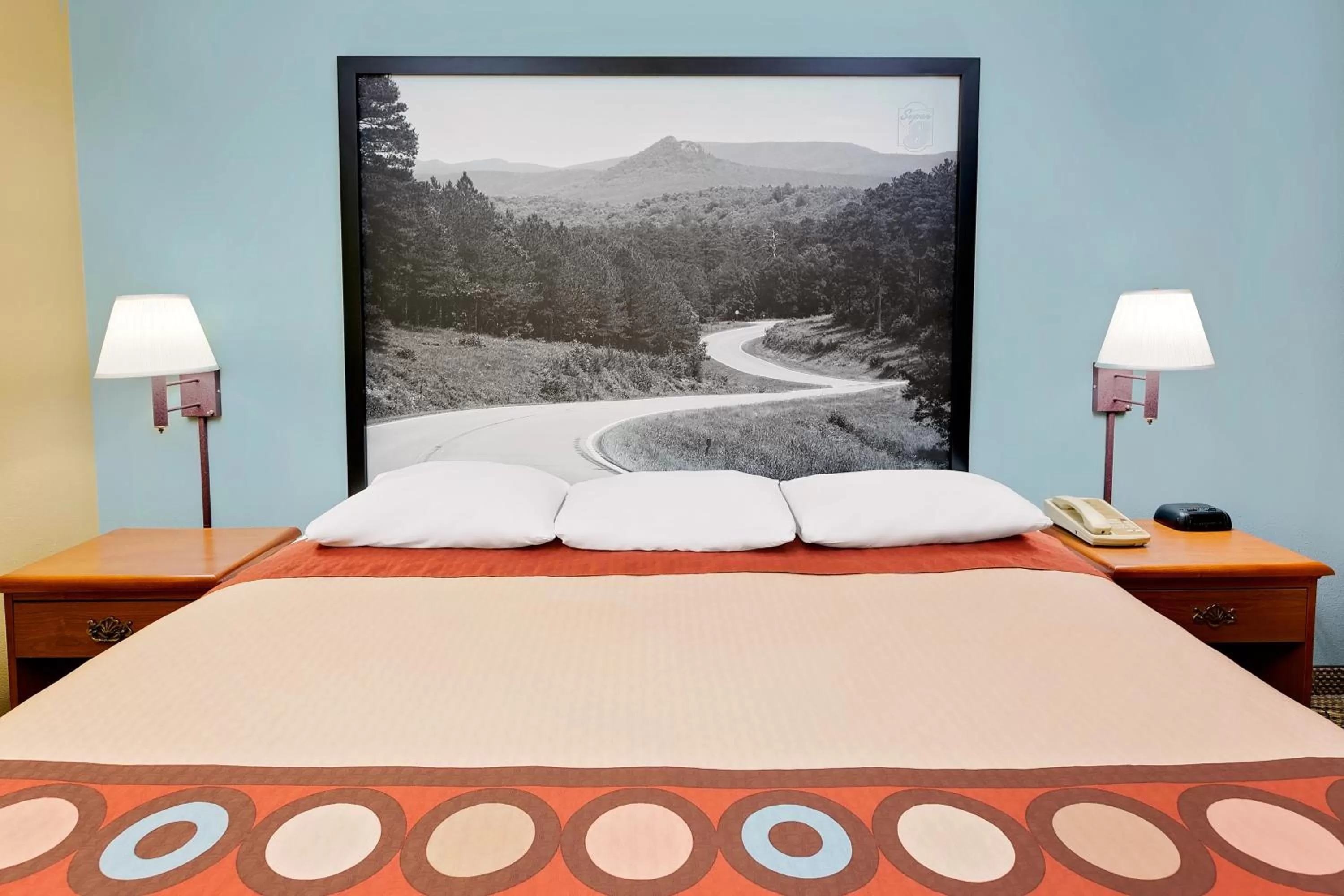 King Room - Non-Smoking in Super 8 by Wyndham Hazen