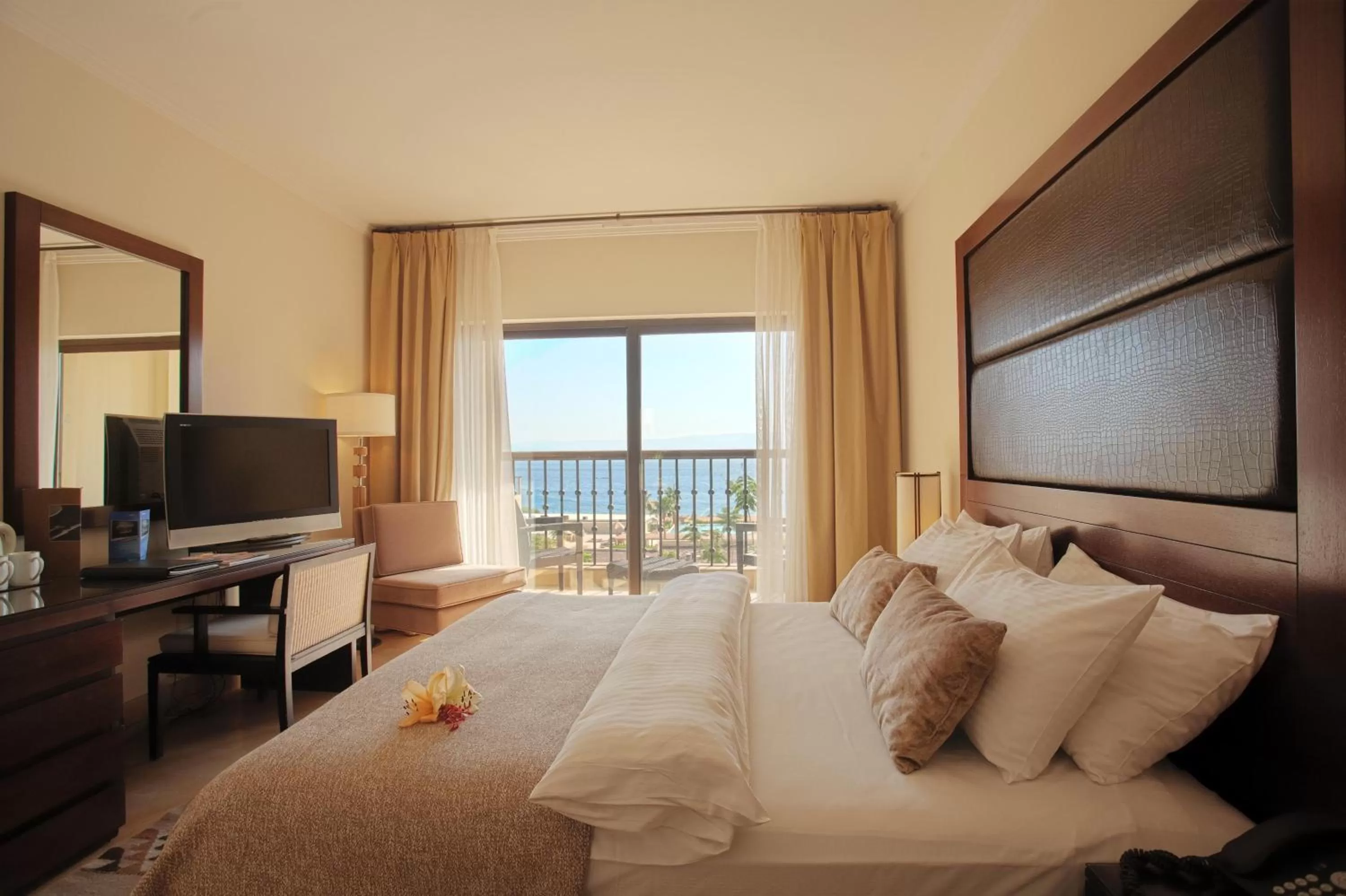 Superior Room in Grand Tala Bay Resort, Aqaba