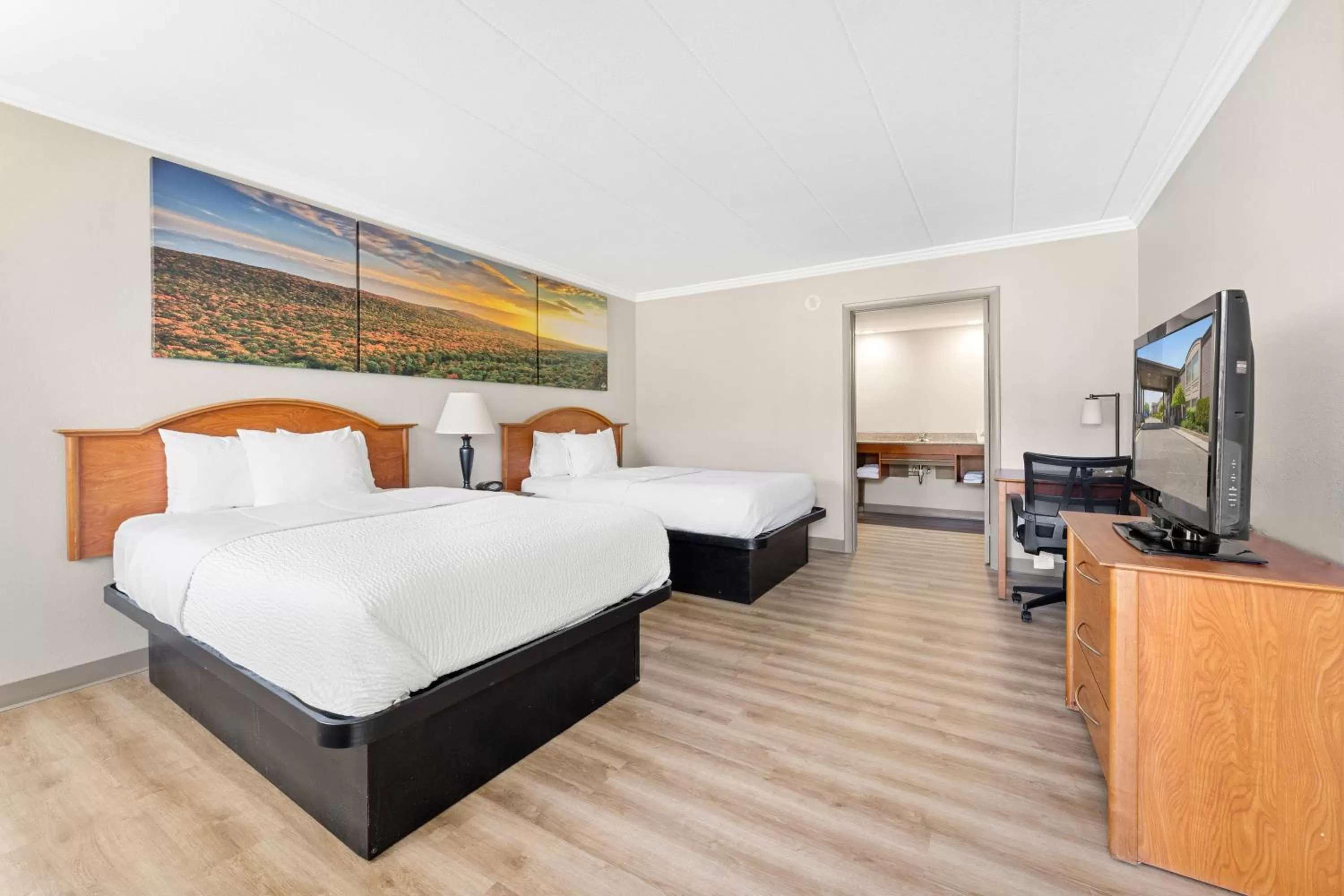 Double Room with Two Double Beds - Non-Smoking in Days Inn & Suites by Wyndham Roseville/Detroit Area