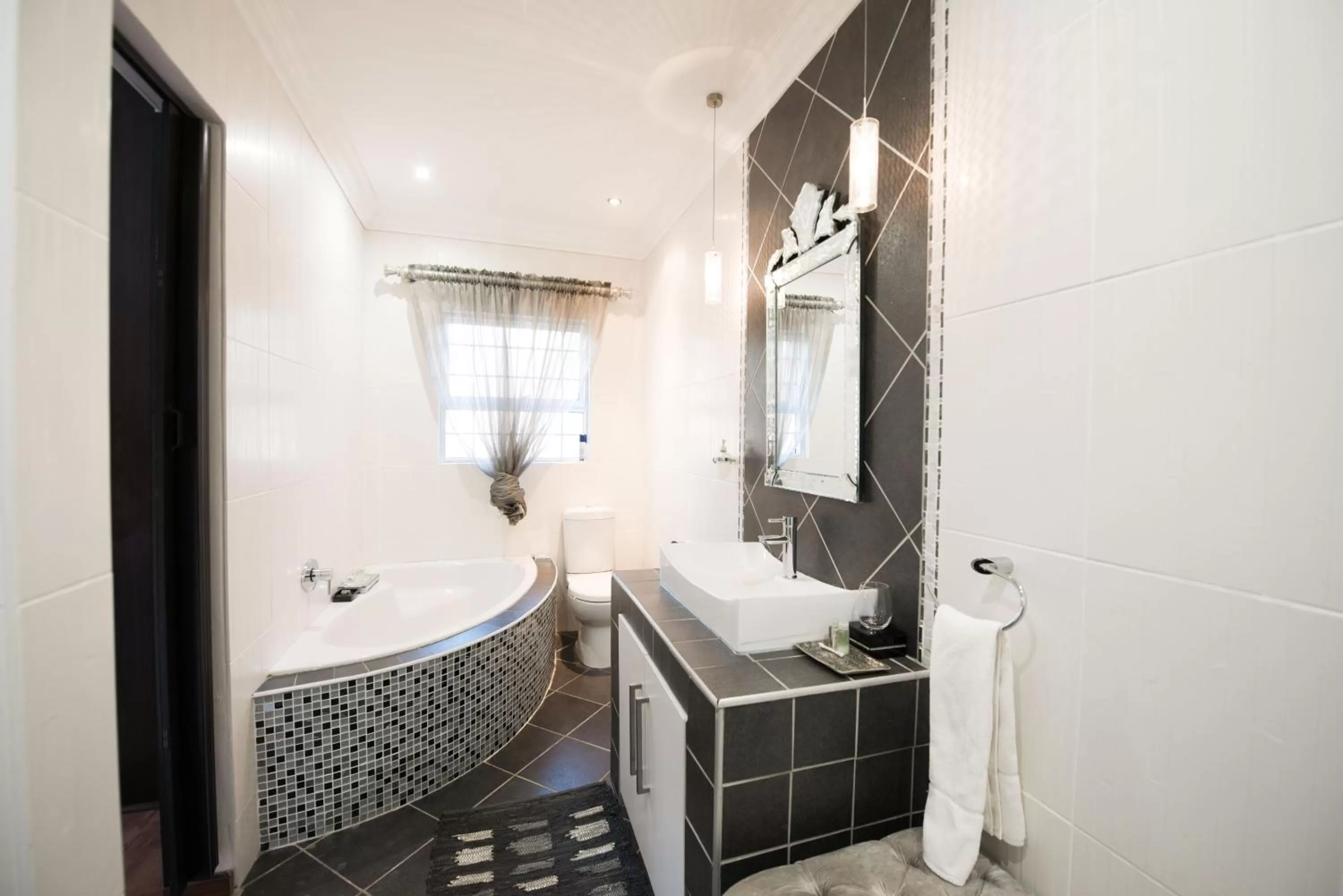  Double Room - single occupancy in Keiskama B & B