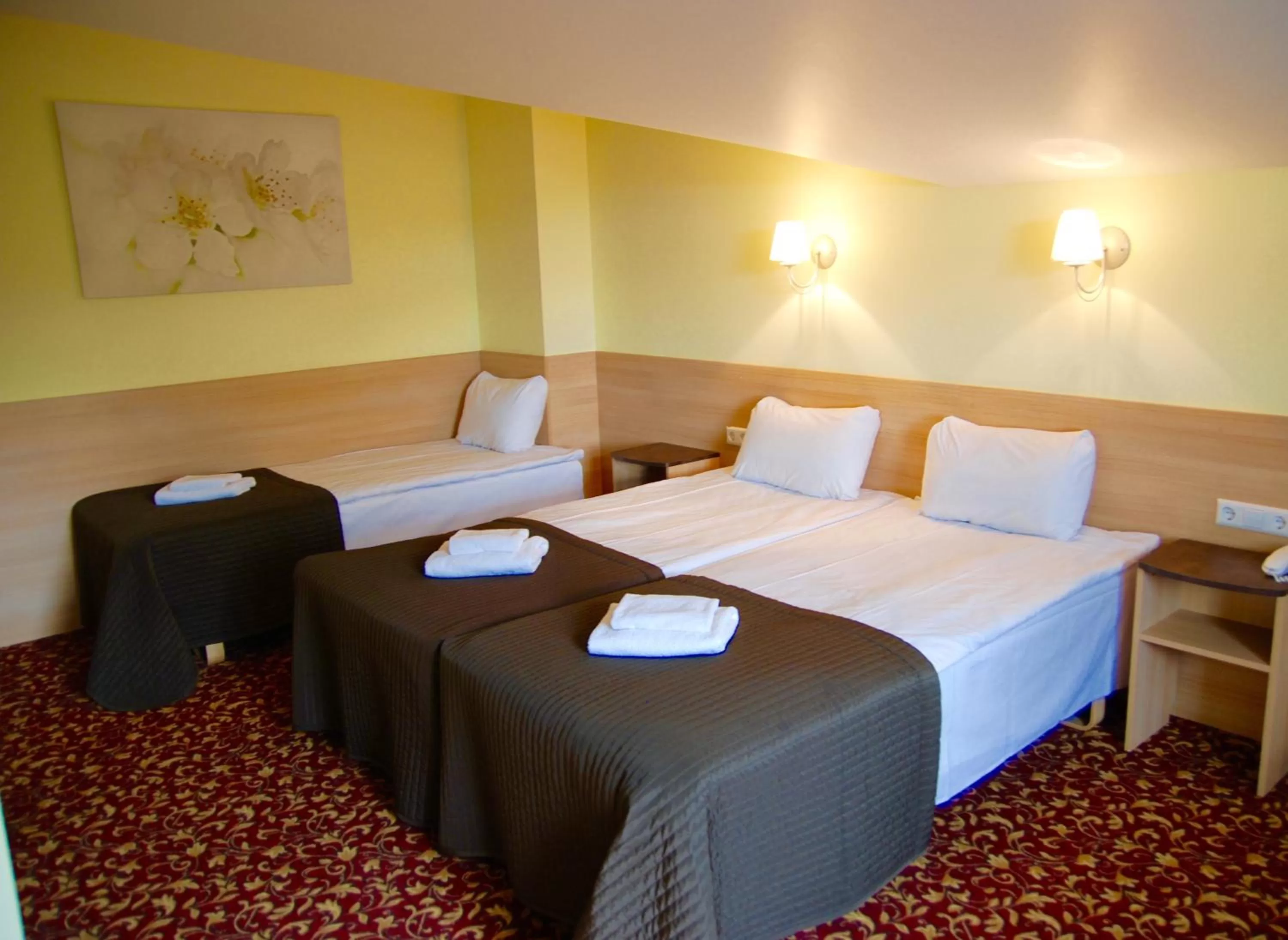 Standard Triple Room in City Gate