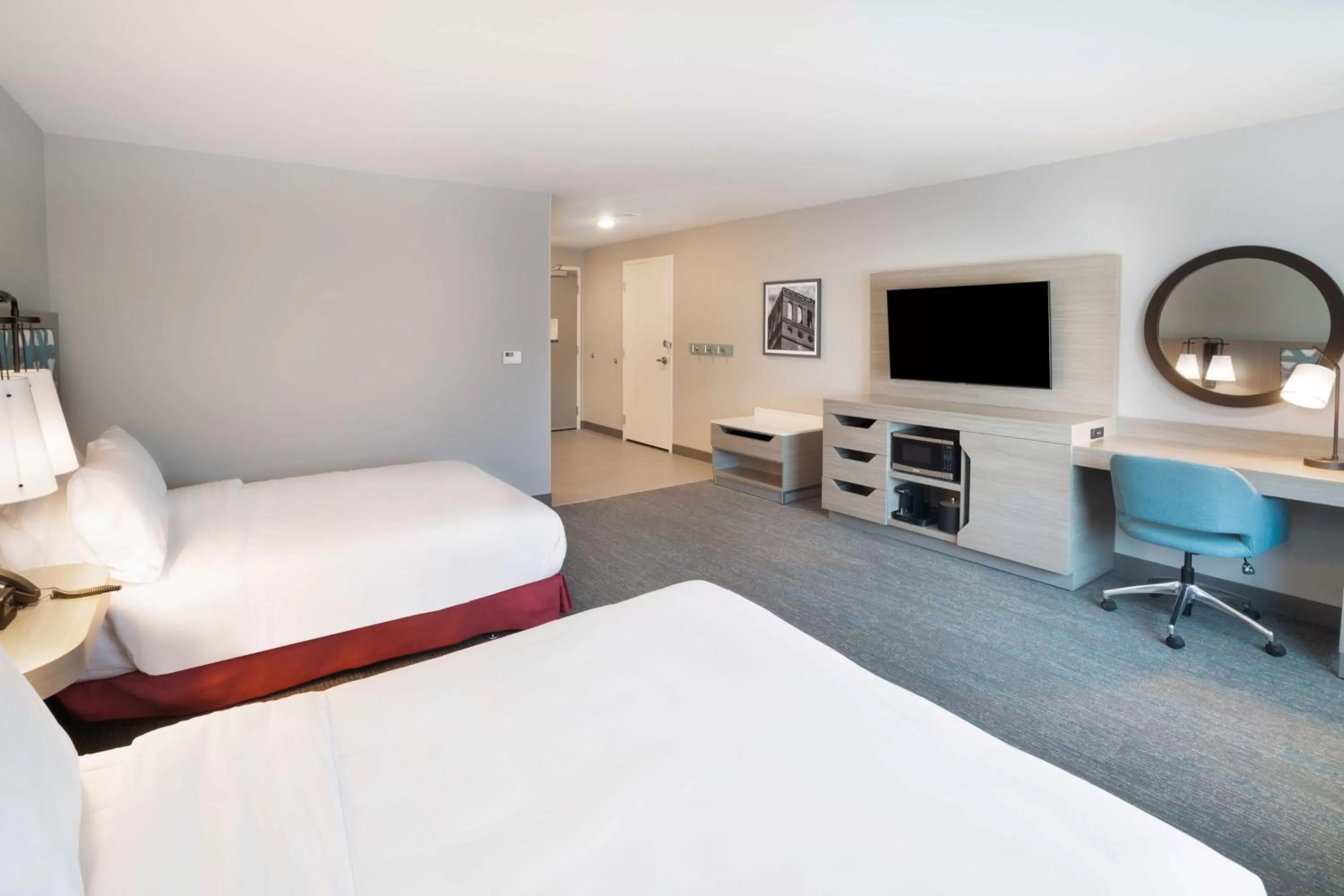 Queen Room with Two Queen Beds in Hampton Inn Greer Greenville, Sc